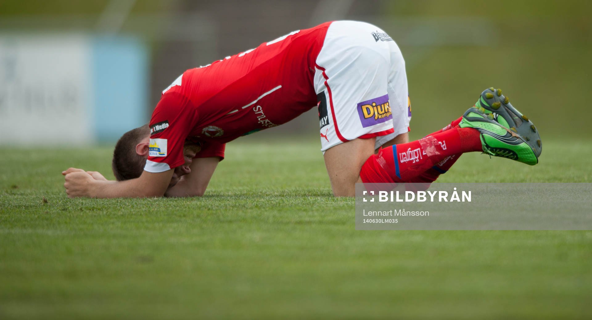 Skadad Kalmar-spelare i träningsmatchen i fotboll mellan