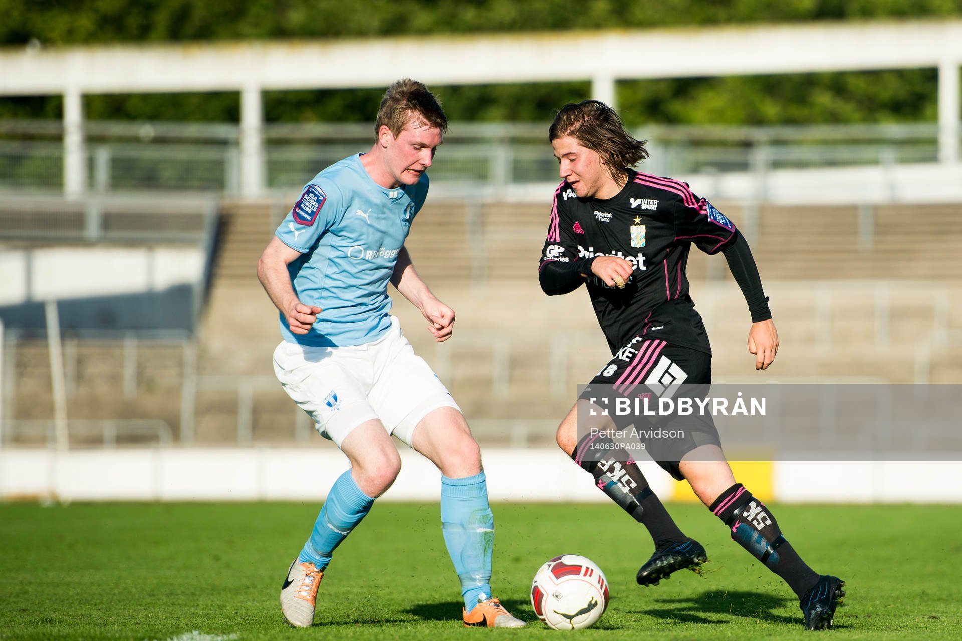 Malmö FFs Ludvig Nilsson och IFK Göteborgs Darijan Bojanic