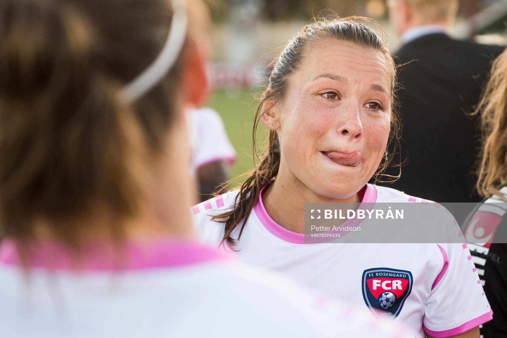 Rosengårds Alexandra Riley är ledsen över att Rosengårds tränare Jonas Eidevall gjorde sin sista match som tränare för laget under fotbollsmatchen i Damallsvenskan mellan FC Rosengård och Piteå den 2 juli 2014 i Malmö.
