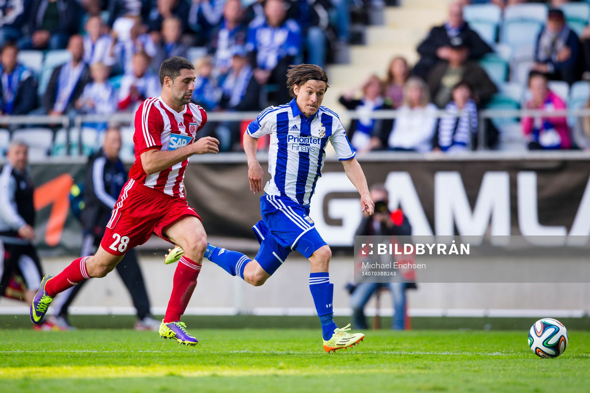 IFK Göteborgs Lasse Vibe i löpduell mot CS Fola Eschs