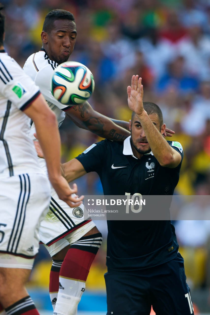 Tysklands Jerome Boateng och Frankrikes Karim Benzema