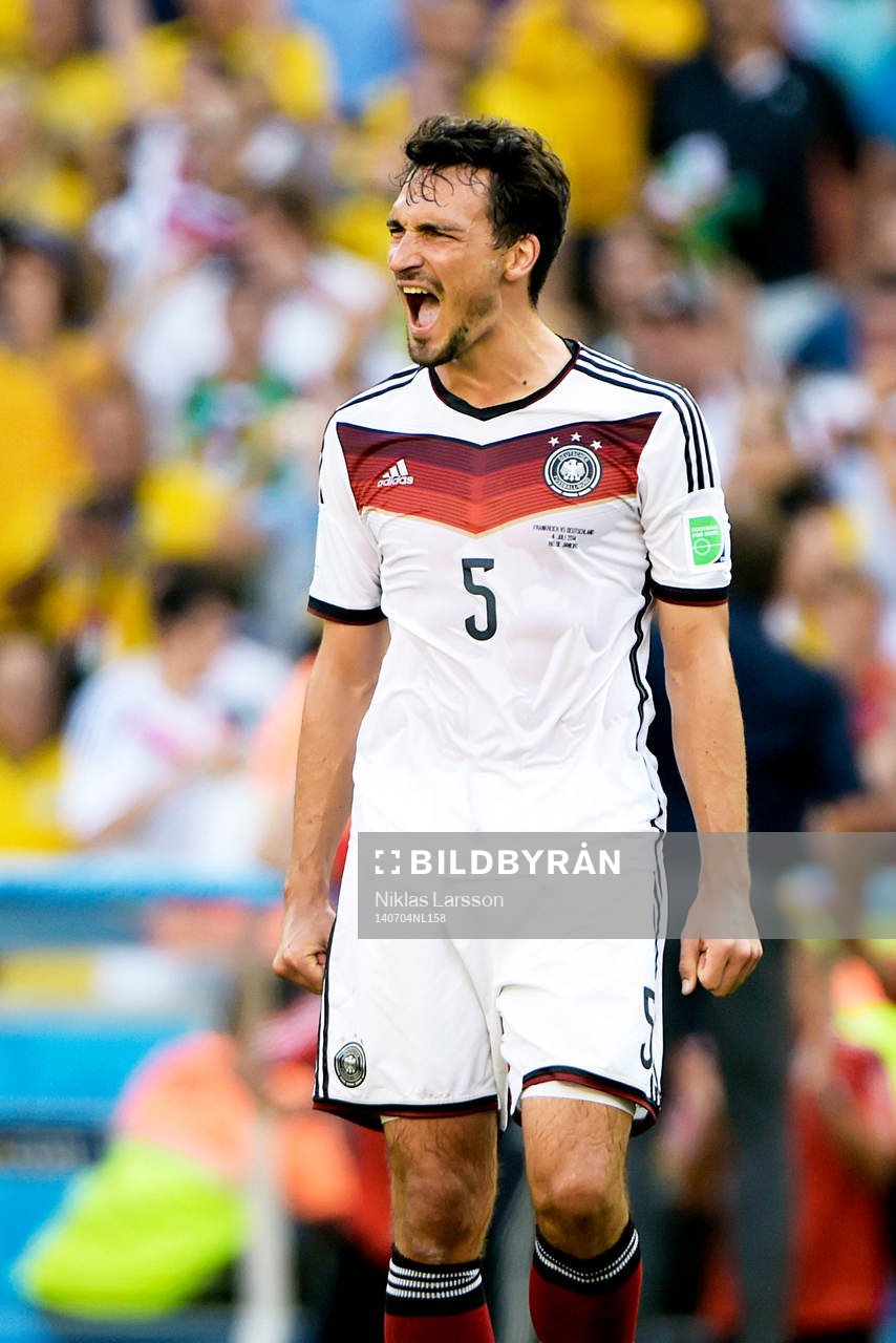 Tysklands Mats Hummels jublar