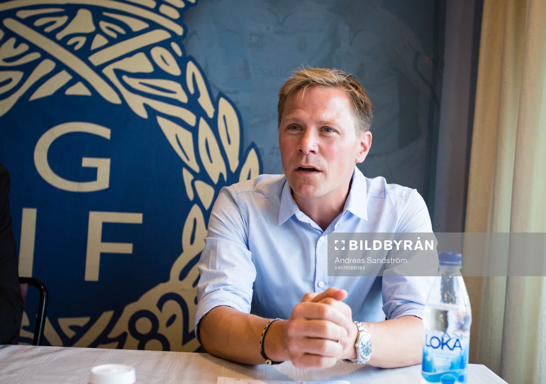 Gefles tränare Roger Sandberg svarar på frågor på presskonferensen efter fotbollsmatchen i Allsvenskan mellan Gefle och Häcken den 5 Juli 2014 i Gävle.