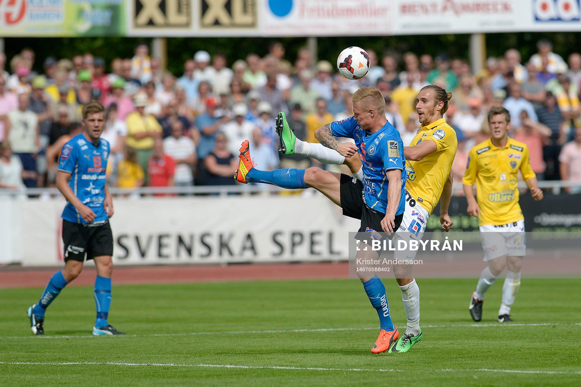 Halmstads Gudjón Baldvinsson och Falkenbergs Tobias