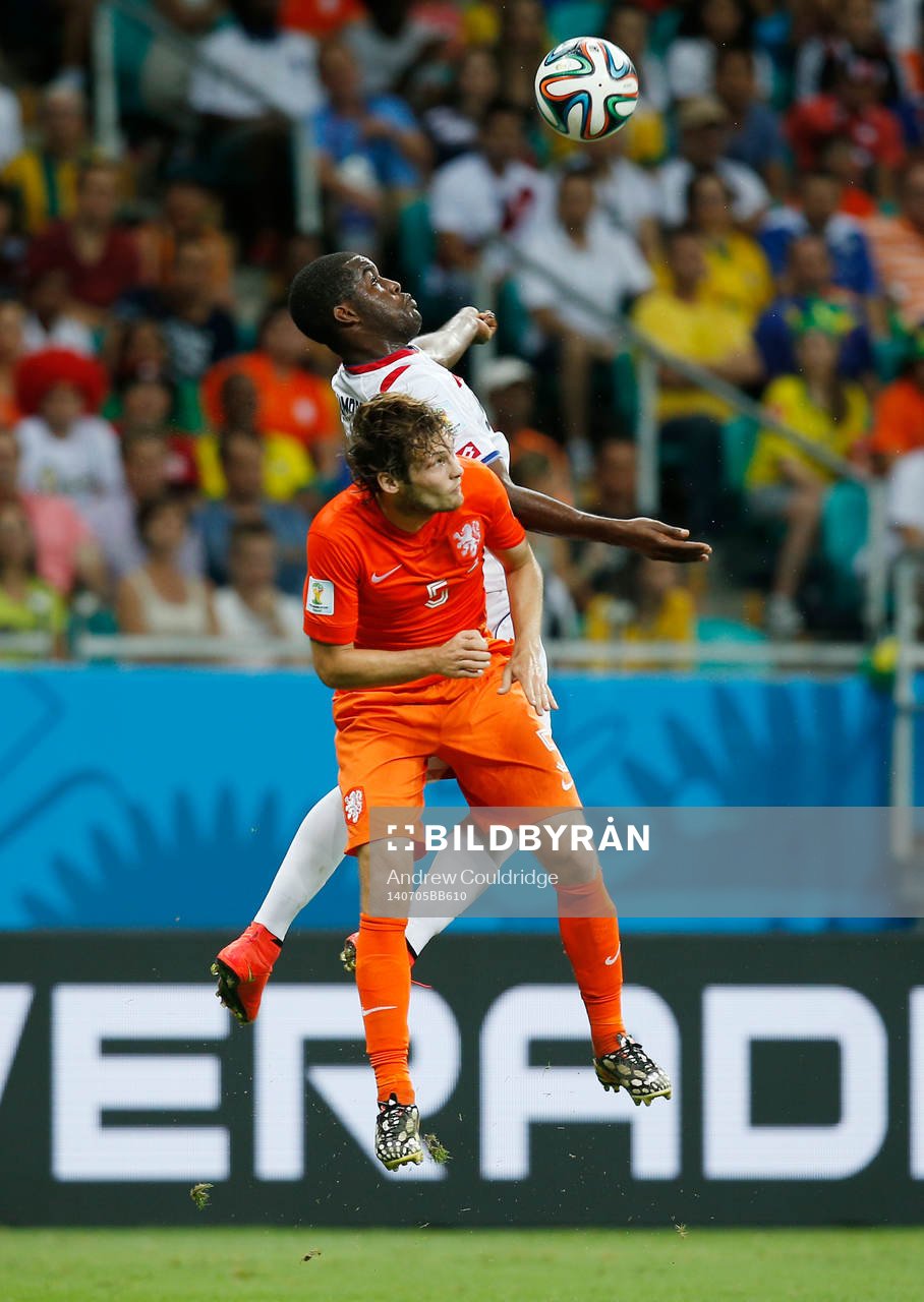 Football - Netherlands v Costa Rica - FIFA World Cup Brazil