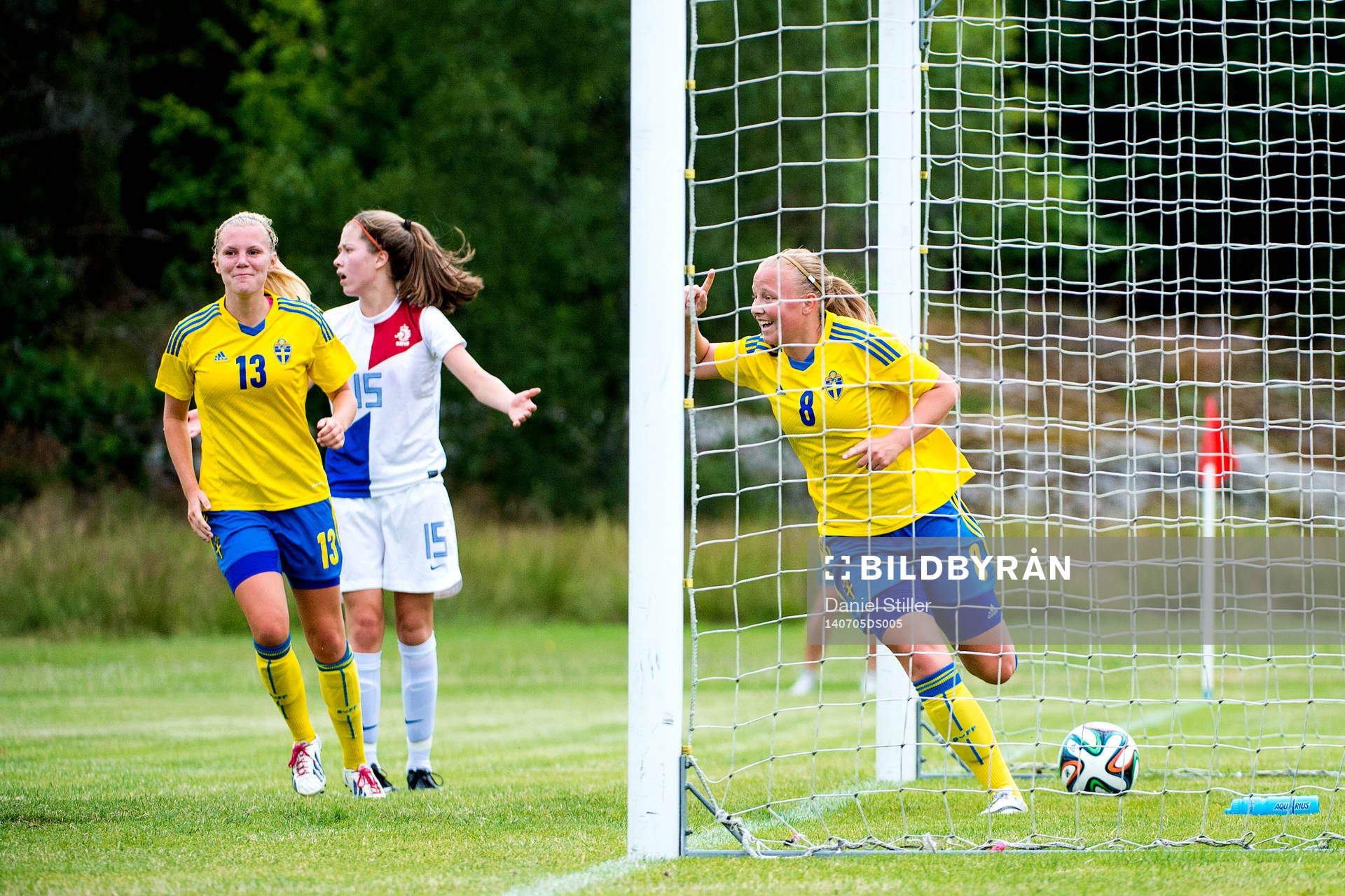 Sveriges Ebba Wieder jublar