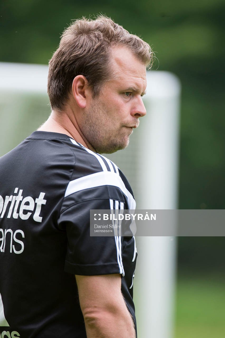 Tränare Mikael Stahre