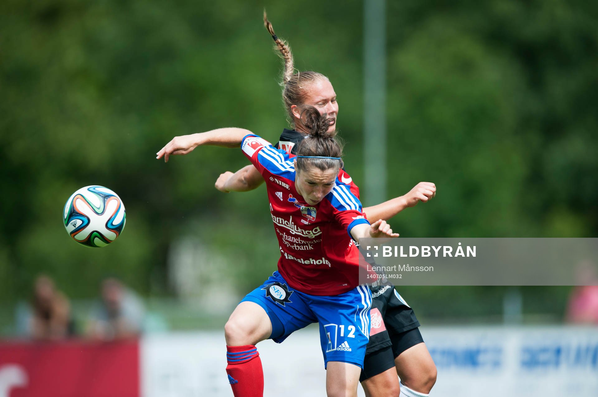Vittsjös Jane Ross i matchen i damallsvenskan mellan
