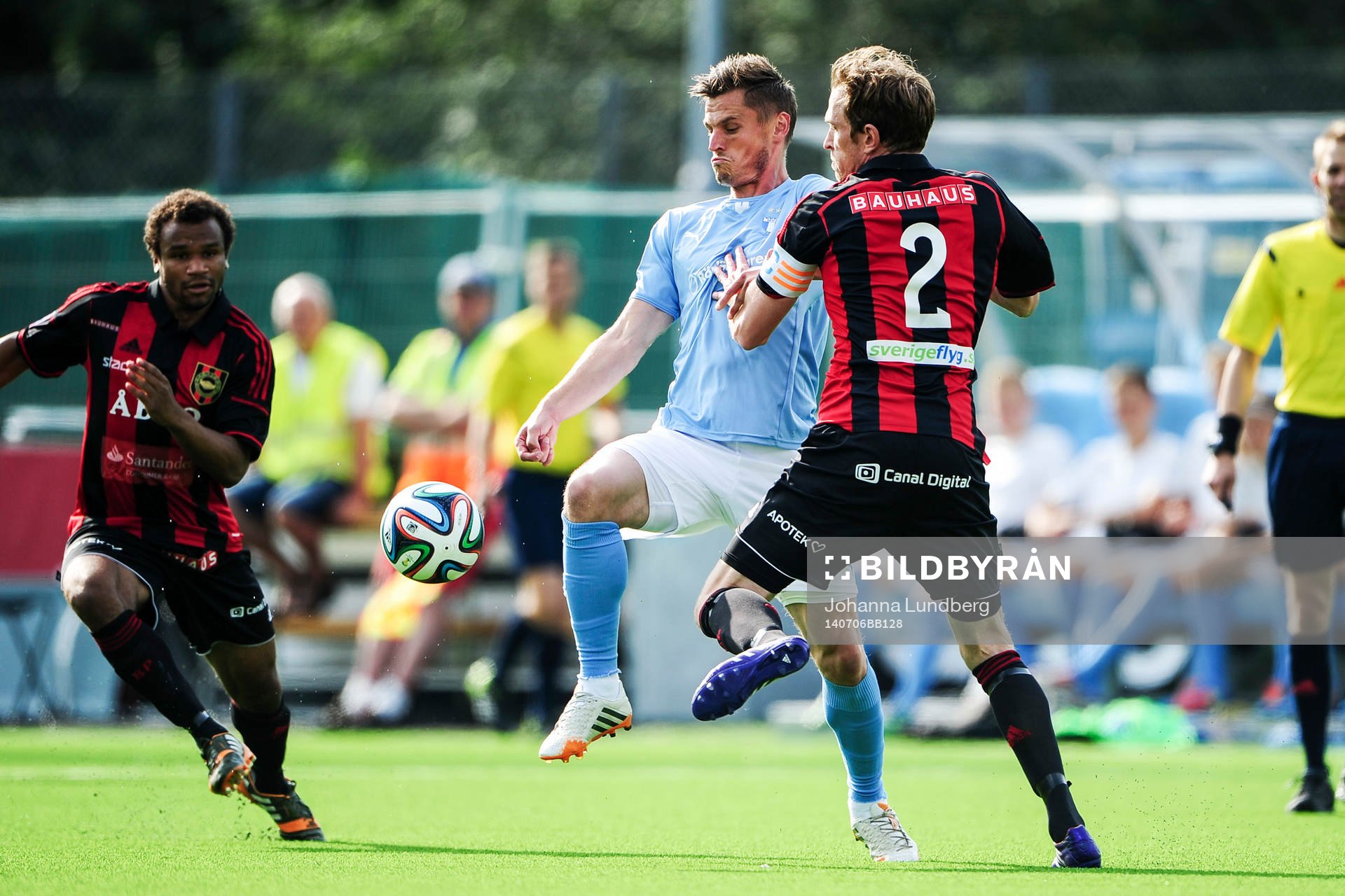 Brommapojkarnas Pontus Segerström och Malmö FFs Markus