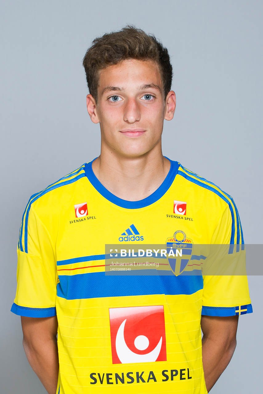 Arian Kabashi, som spelar i P16/97-landslaget