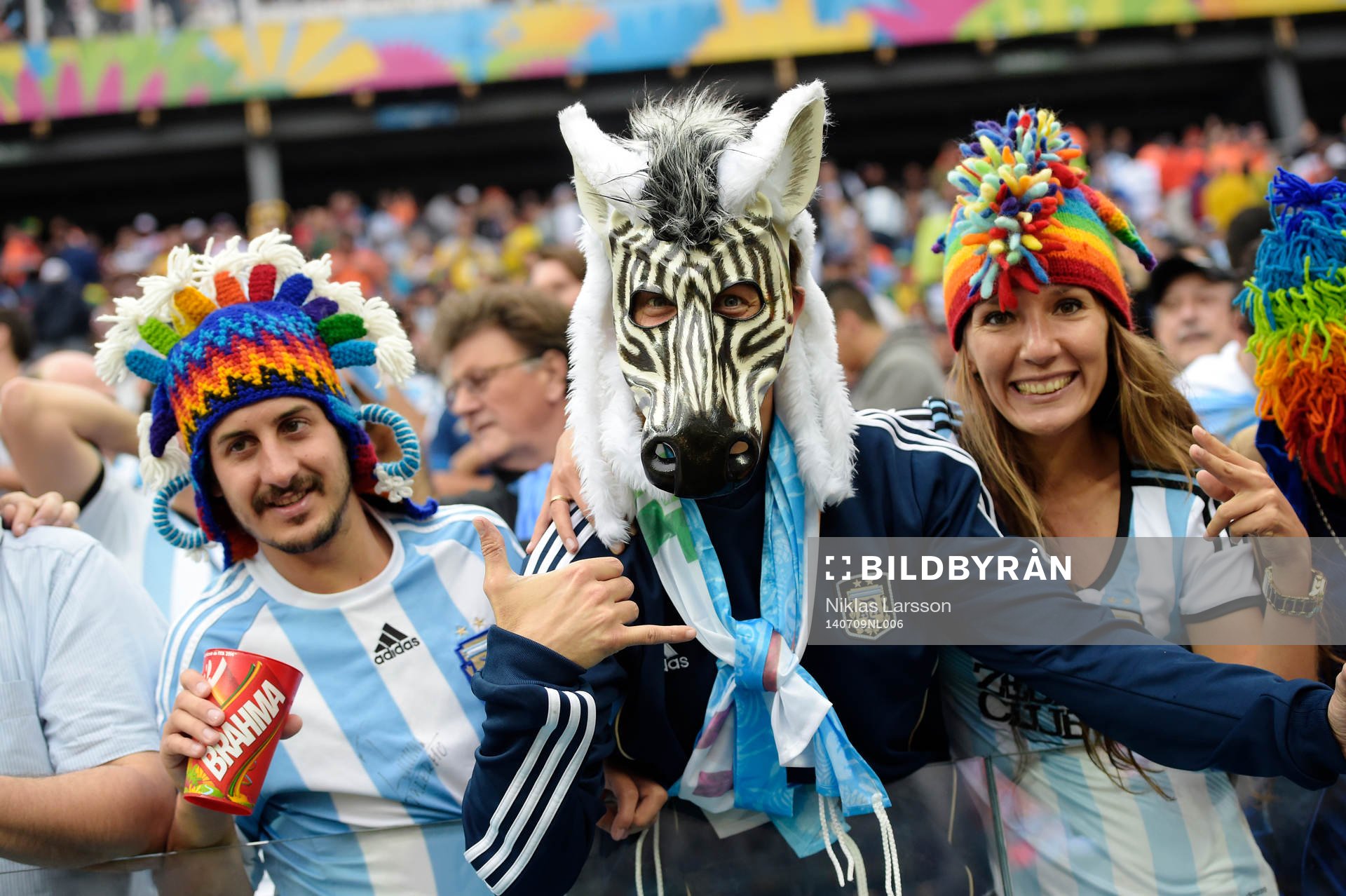 Argentinas supportrar innan semifinalen mellan Argentina