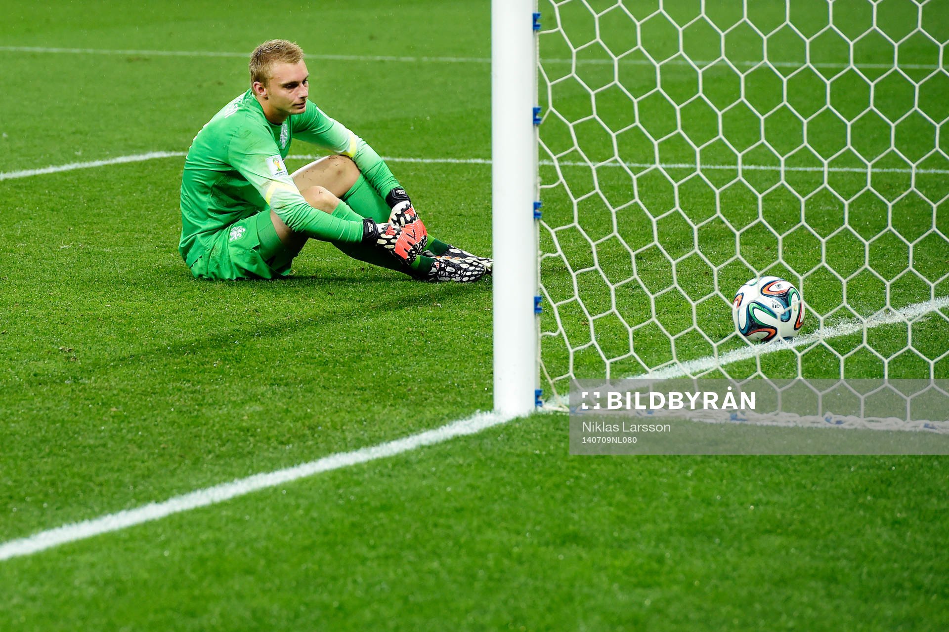 Hollands målvakt Jasper Cillessen deppar