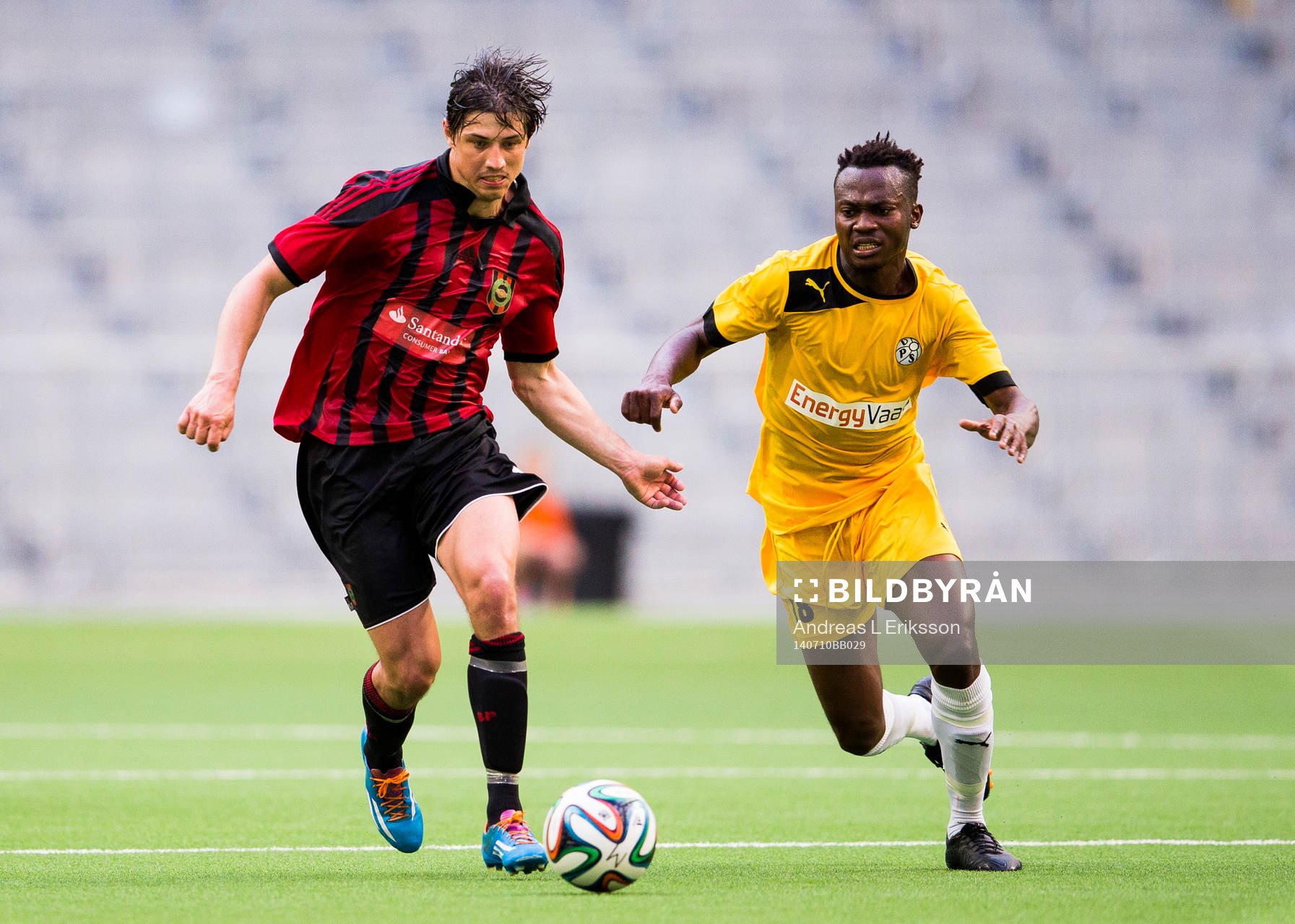 Brommapojkarnas Gabriel Petrovic och VPS Vaasas Anthony