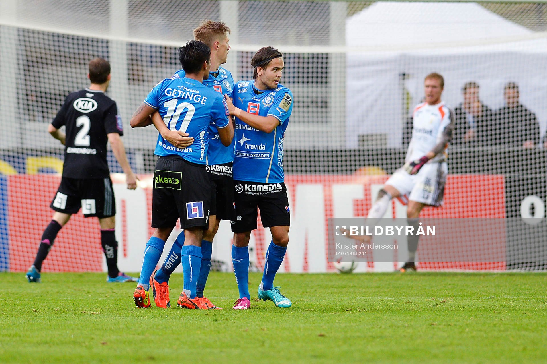 Halmstads spelare jublar