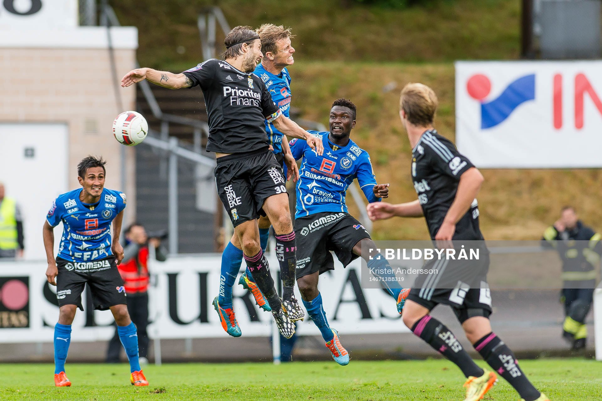 IFK Göteborgs Mattias Bjärsmyr och Halmstads Johan