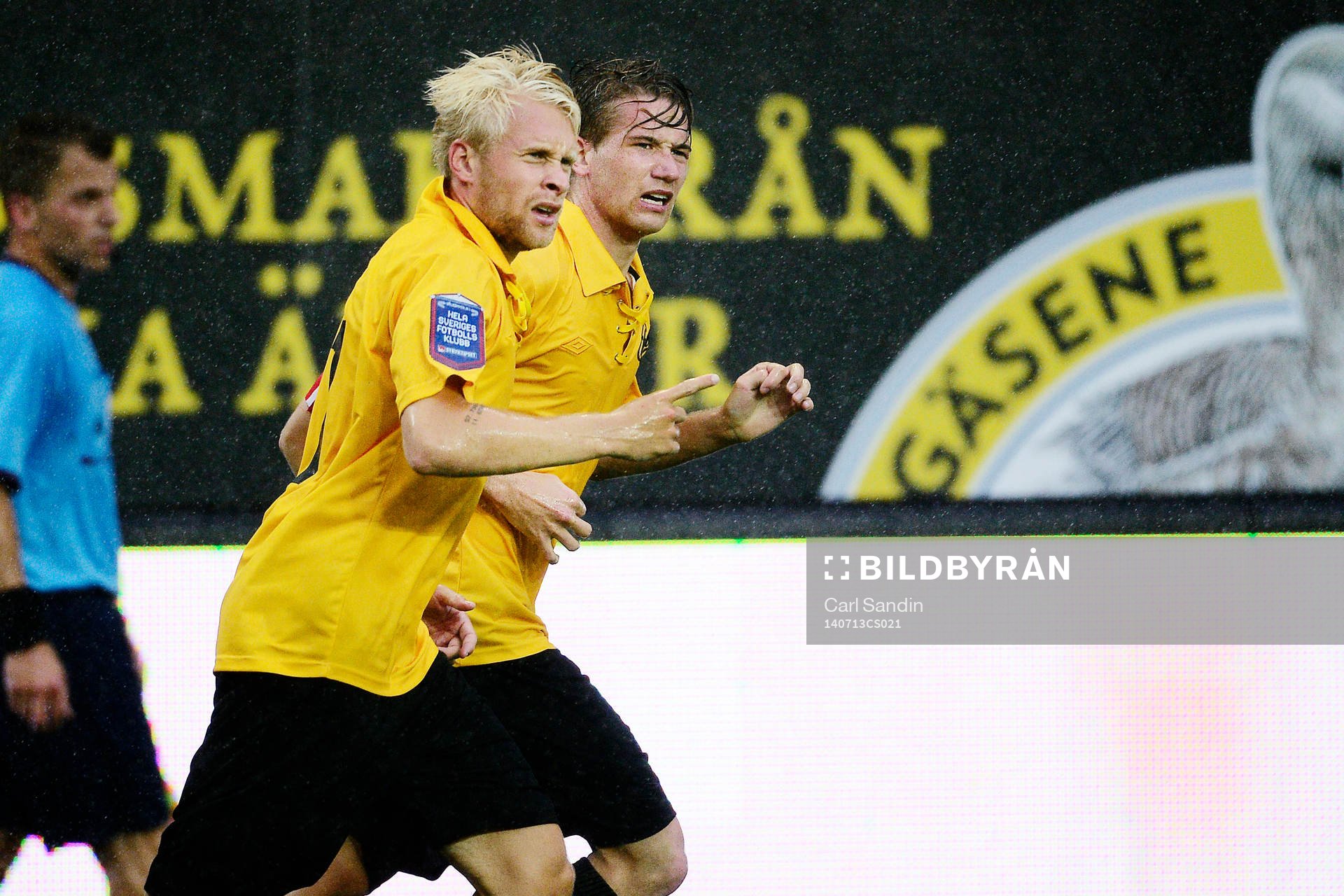 Elfsborgs Johan Larsson och Marcus Rohdén jublar