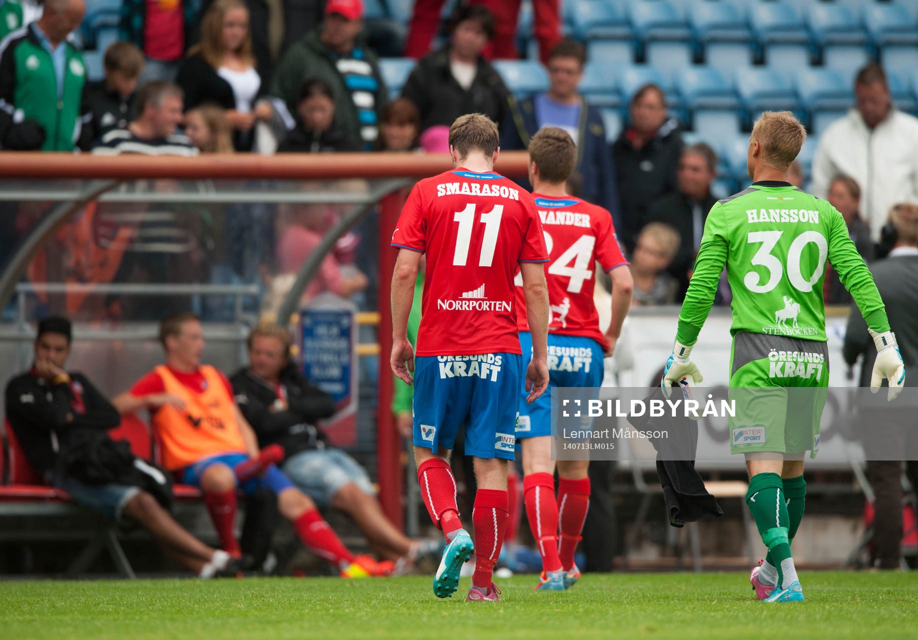 Deppigt när Helsingborgs Arnor Smarason, Anton Kinnander