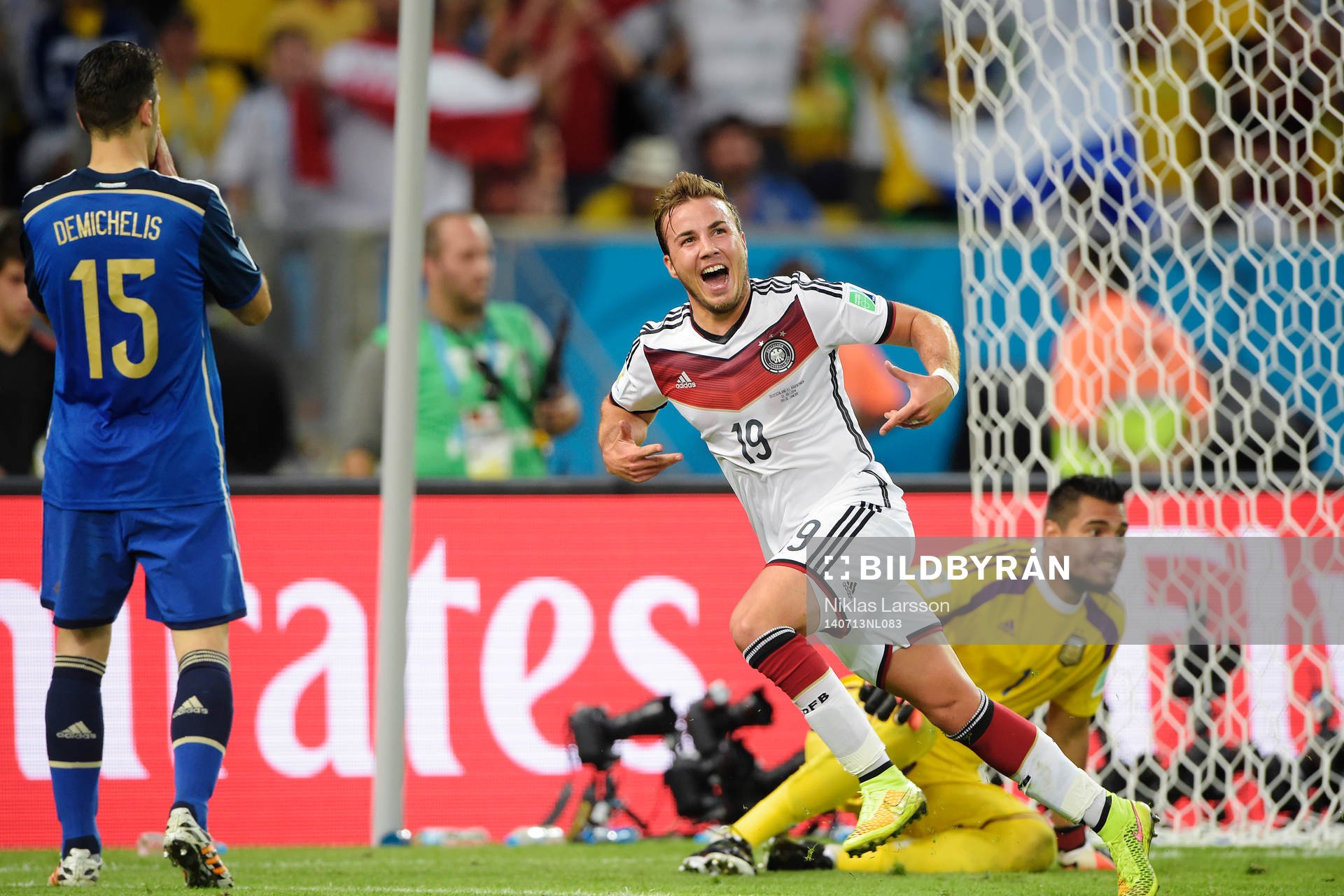 Tysklands Mario Götze  jublar