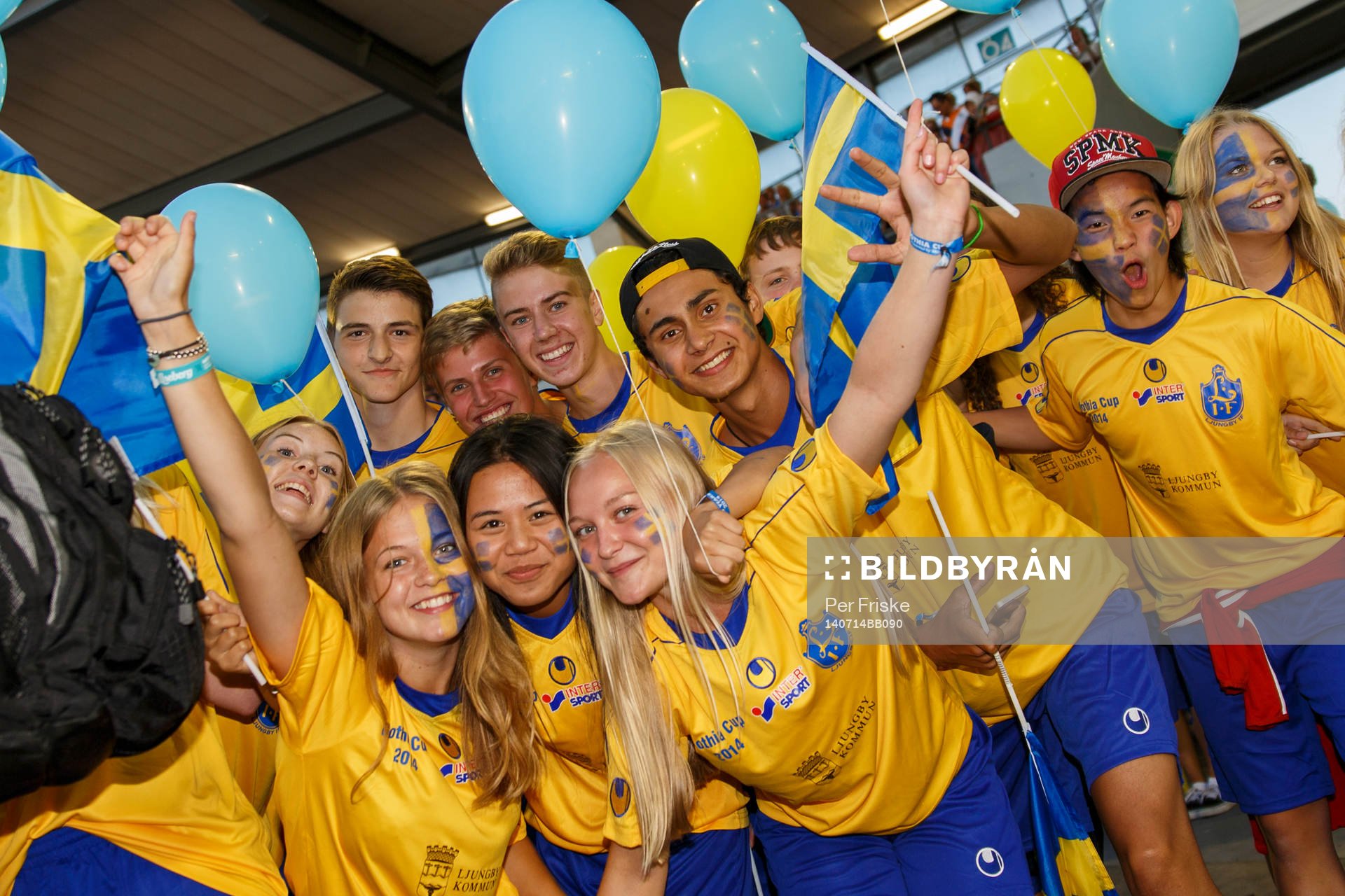 Svenska ungdomar under invigningen av Gothia Cup den 14 juli 2014 i Göteborg.