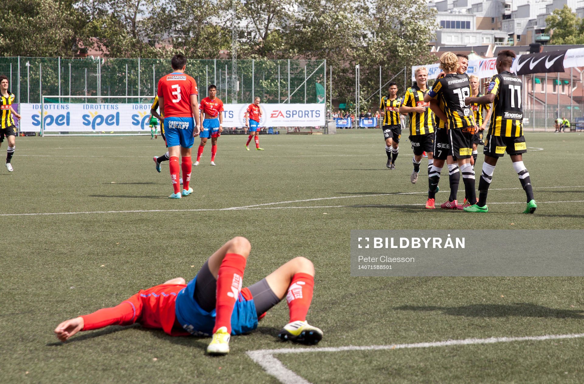Match i Gothia Cup mellan Helsingborg och Häcken