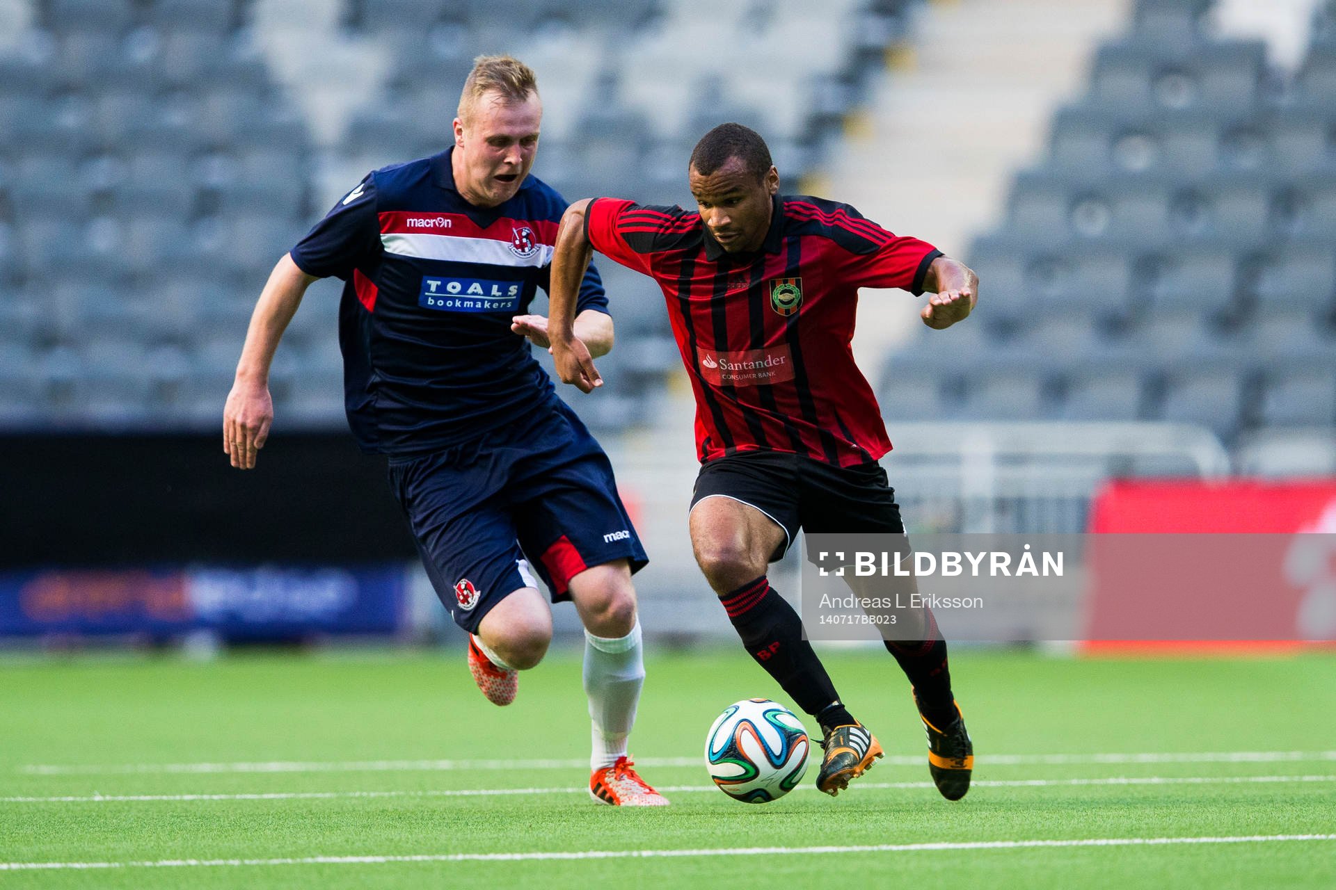 Crusaders Jordan Owens jagar Brommapojkarnas Serge-Junior
