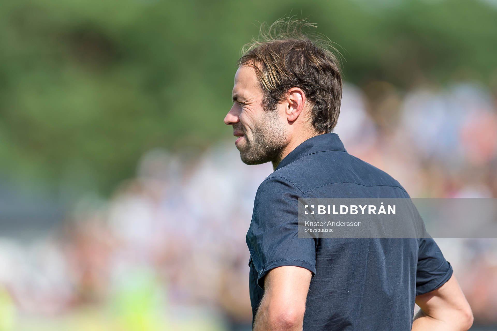 AIK:s tränare Andreas Alm under fotbollsbollmatchen i allsvenskan mellan Falkenberg och AIK den 20 juli 2014 i Falkenberg.