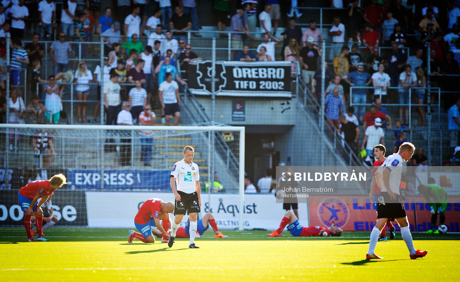 Örebro och Helsingborgs spelare deppar