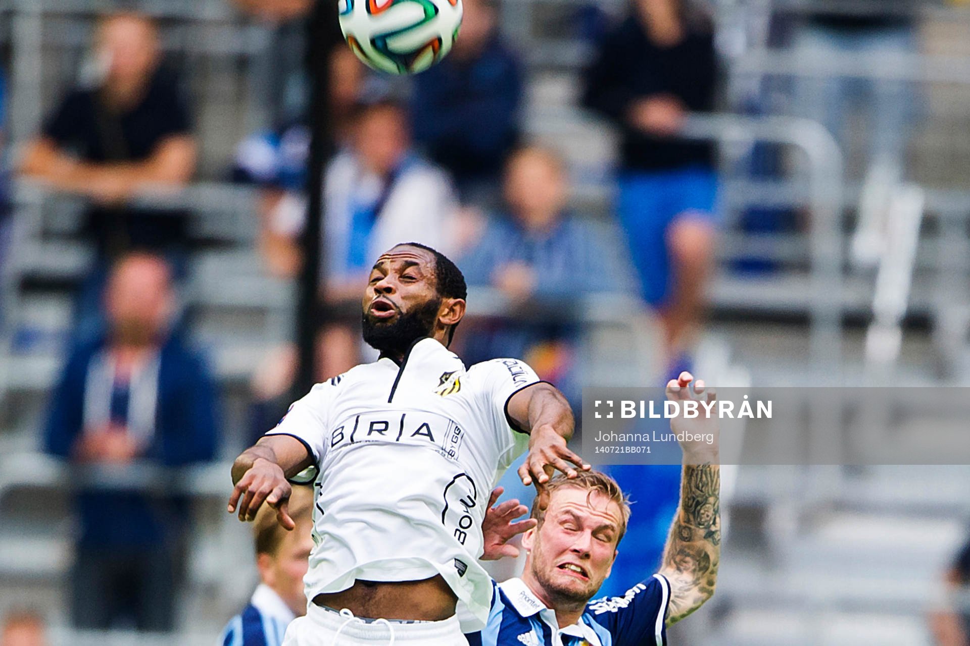 Häckens Rene Makondele och Djurgårdens Aleksander