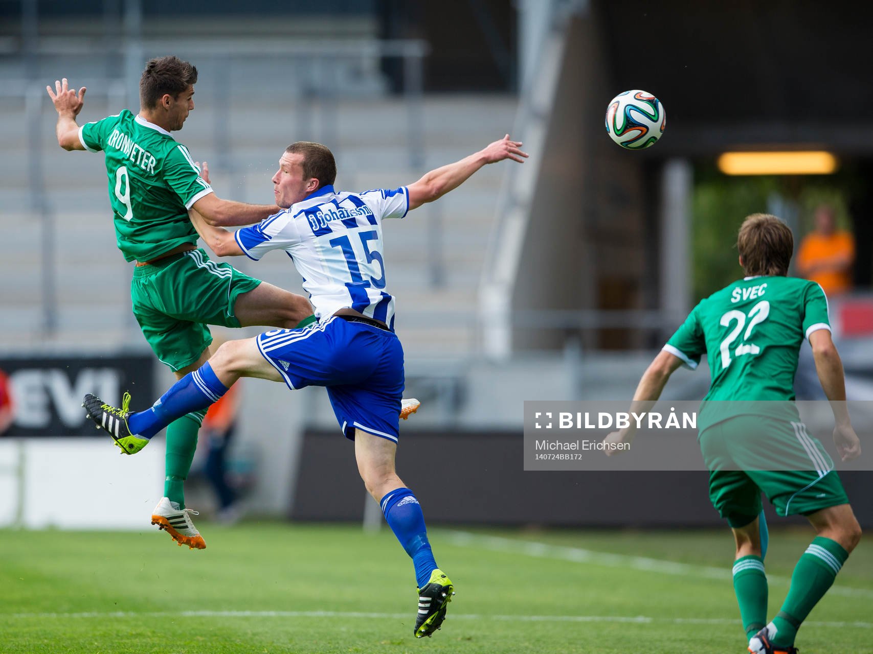 Györis Ron Kronaveter i kamp med IFK Göteborgs Jakob Johansson under fotbollsmatchen i kvalet till Europa League mellan IFK Göteborg - Györi den 24 Juli 2014 i GÖTEBORG.