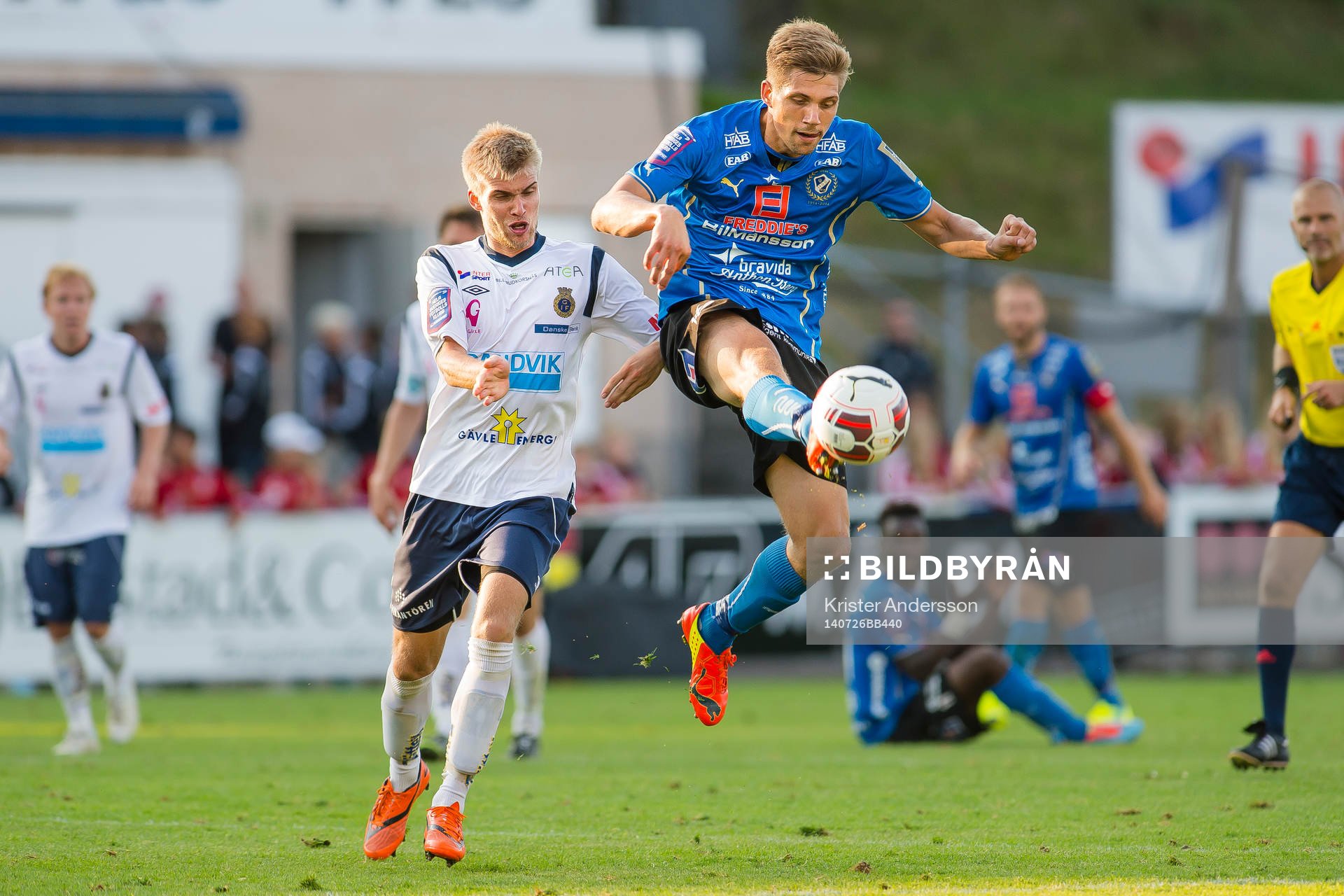 Gefles Robin Nilsson och Halmstads Mikael Boman