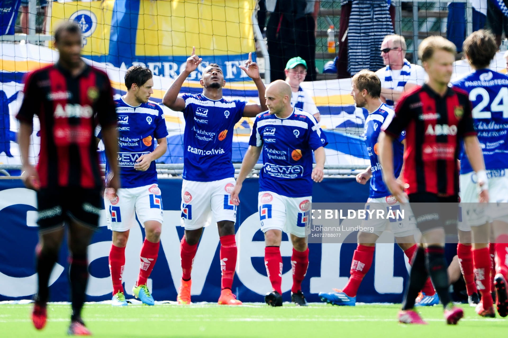 Åtvidabergs Ricardo Santos jublar