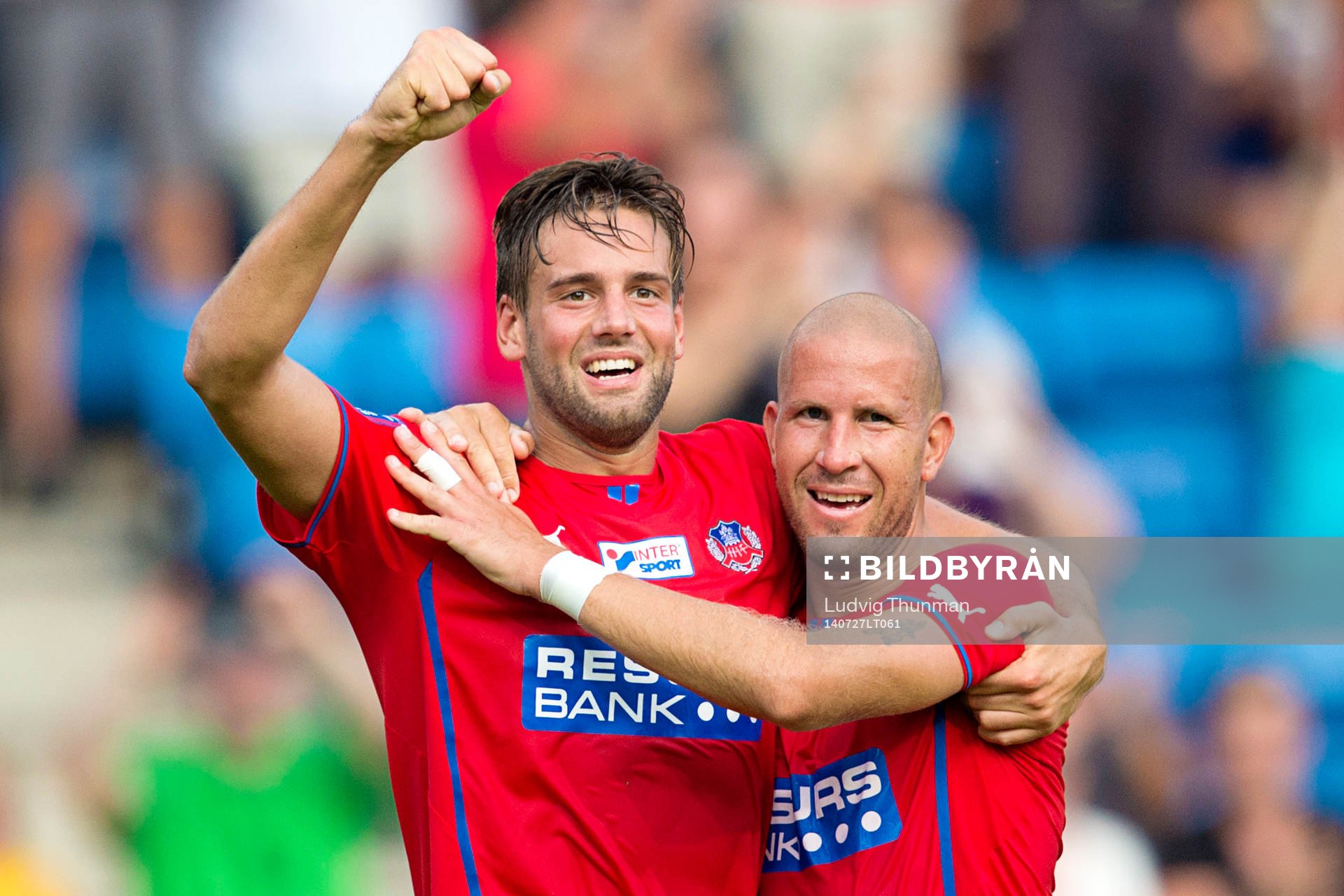 Helsingborgs Mikael Dahlberg jublar med Mattias Lindström