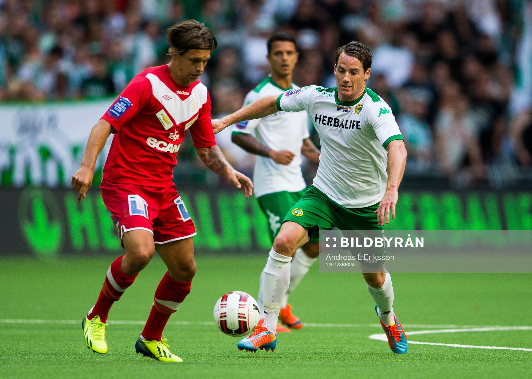 Assyriskas Fredrik Holster och Hammarbys Johan Persson