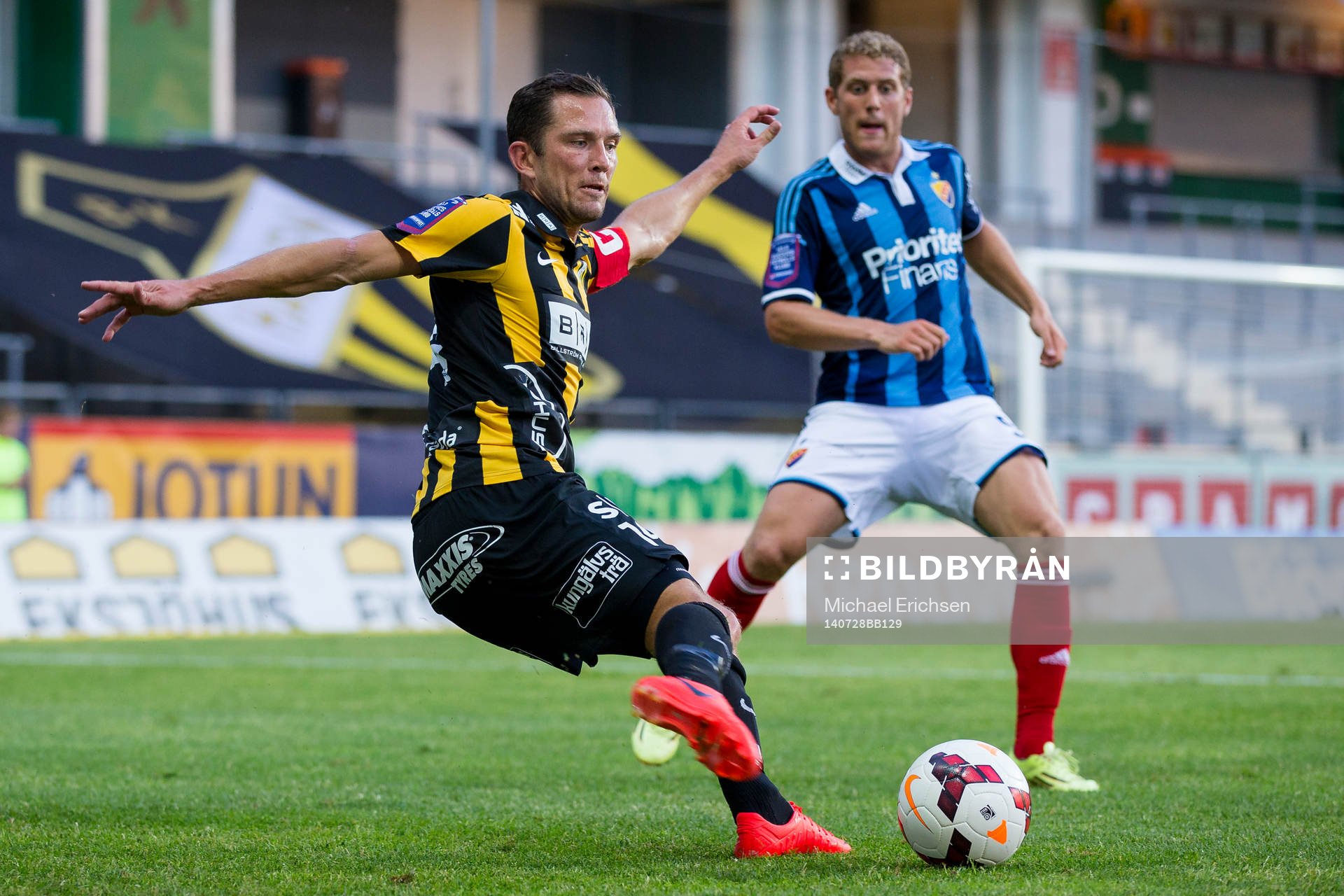 Häckens lagkapten Martin Ericsson under fotbollsmatchen i Allsvenskan mellan Häcken - Djurgården den 28 Juli 2014 i Göteborg.