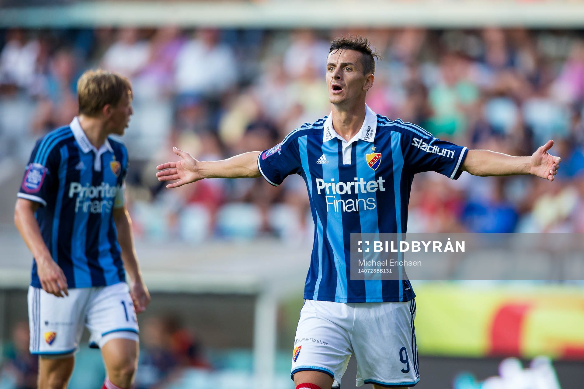 Djurgårdens Haris Radetinac är upprörd på domare