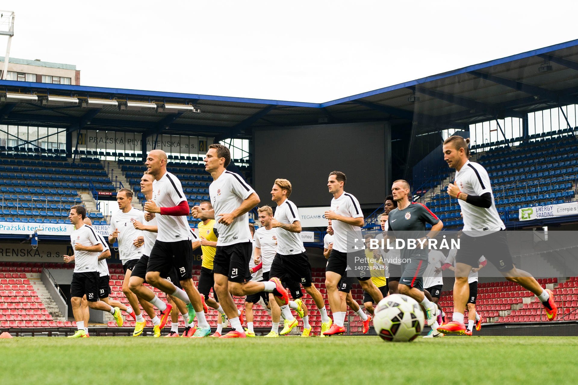 Sparta Prag tränar på Generali Arena inför kvalmatchen i Champions League mot Malmö FF den 28 juli 2014 i Prag.