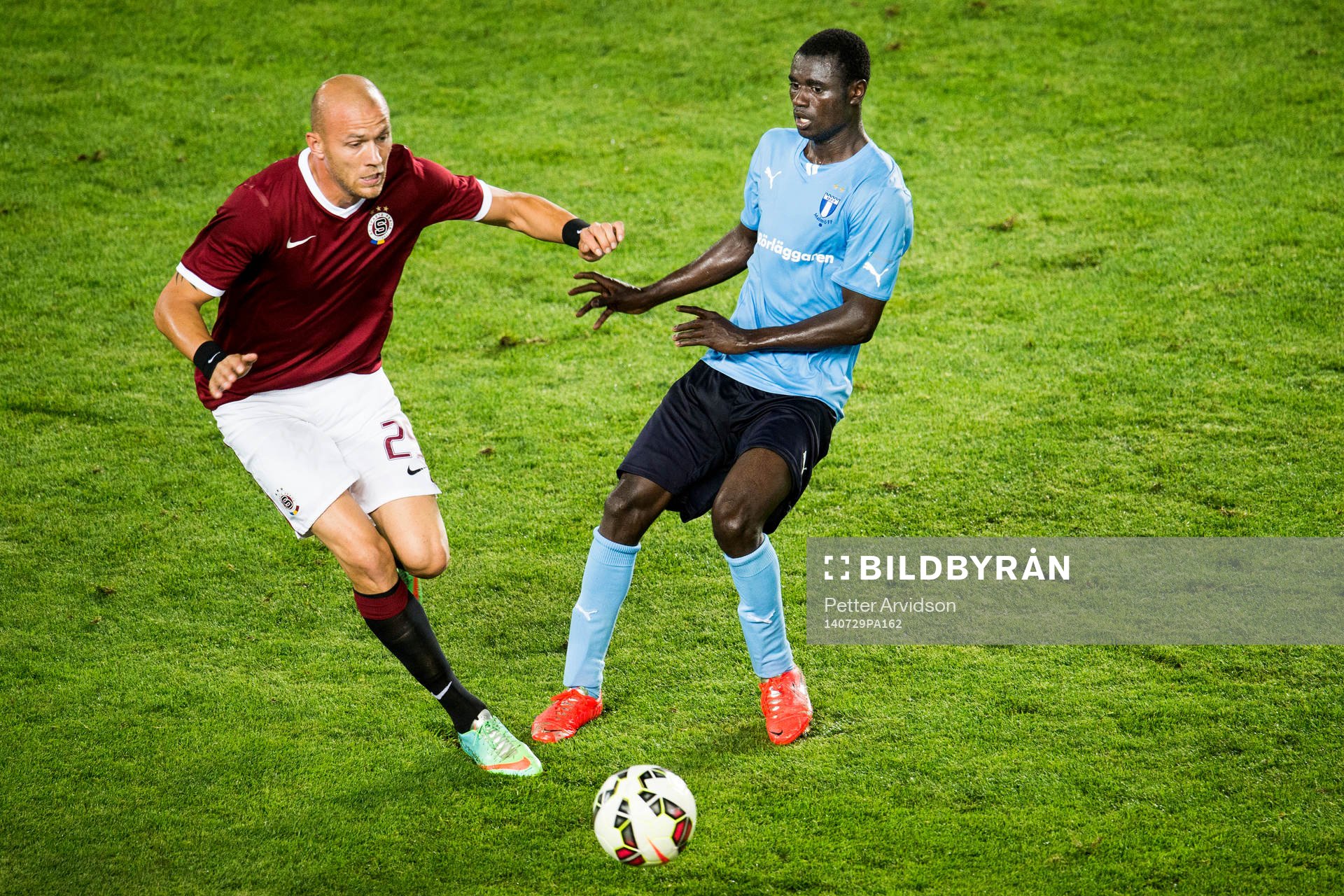 Sparta Prags Roman Bednář mot Malmö FFs Enock Kofi Adu