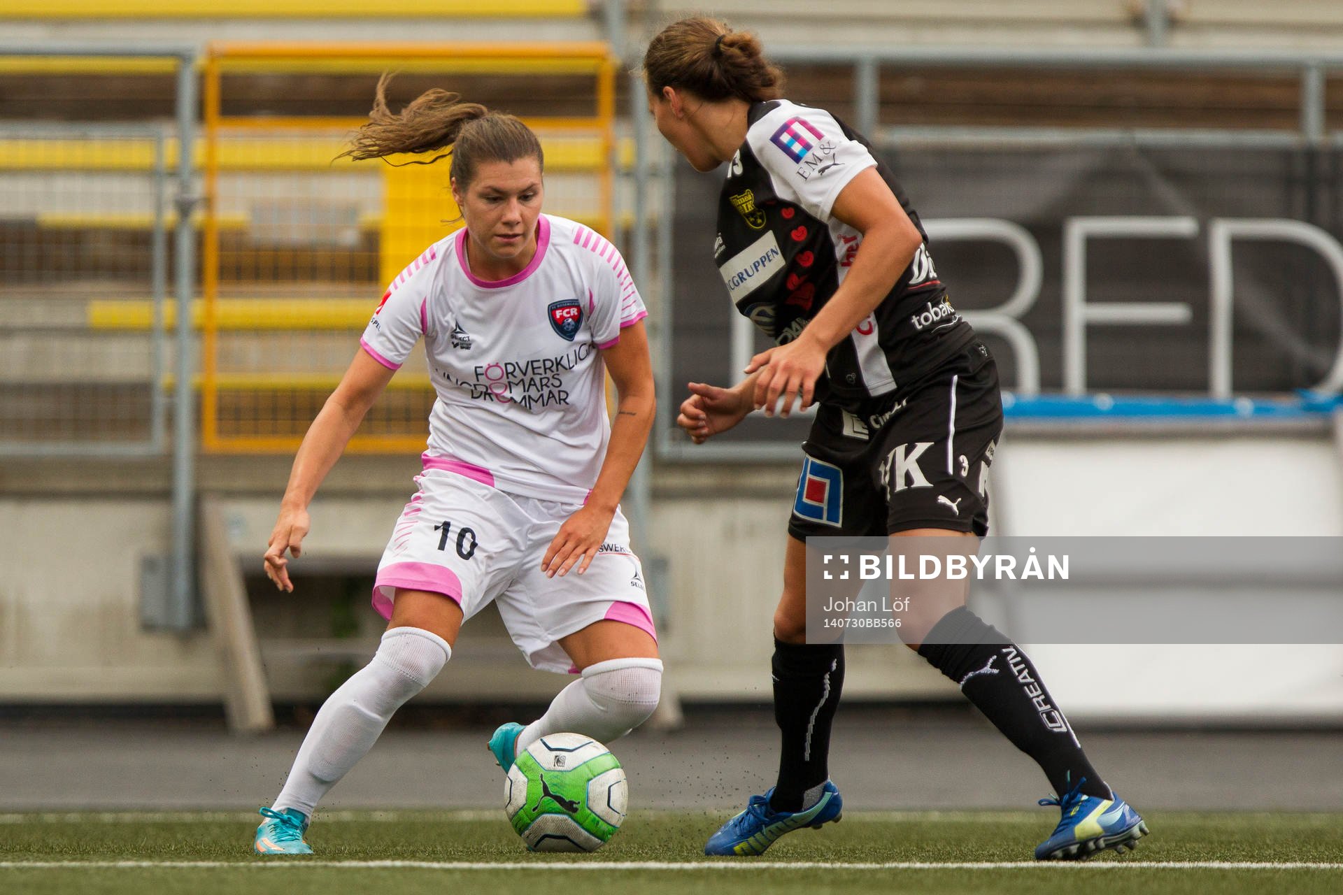 Rosengårds Ramona Bachmann under fotbollsmatchen i Damallsvenskan mellan Umeå och Rosengård den 30 Juli 2014 i Umeå.