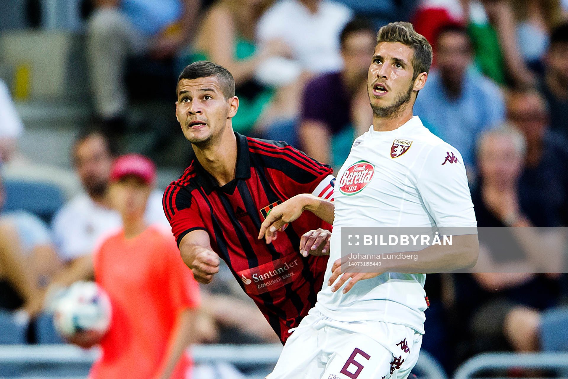 Brommapojkarnas Mauricio Albornoz och Torinos Rubén Peréz