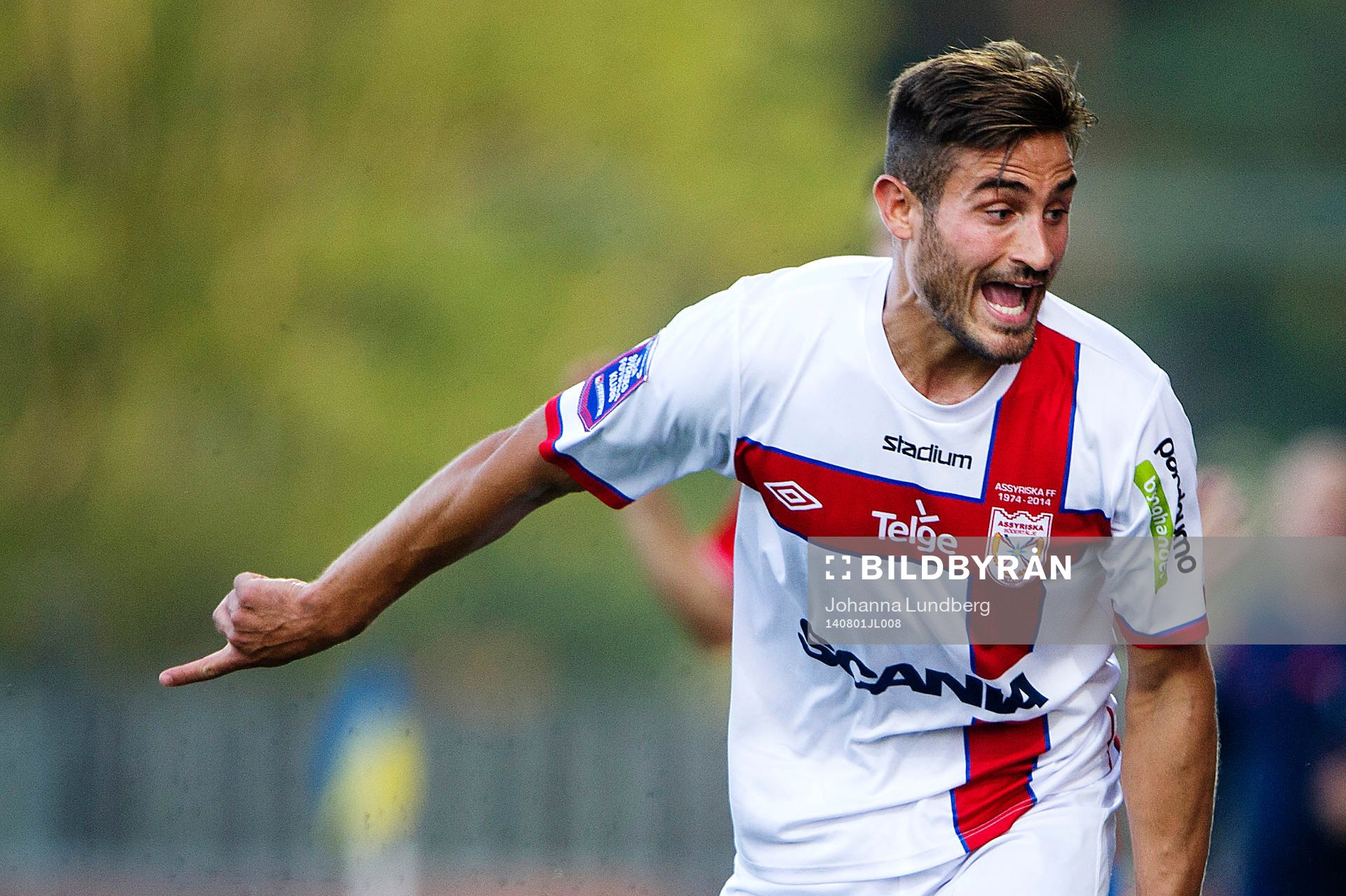 Assyriskas Sotiris Papagiannopoulos reagerar