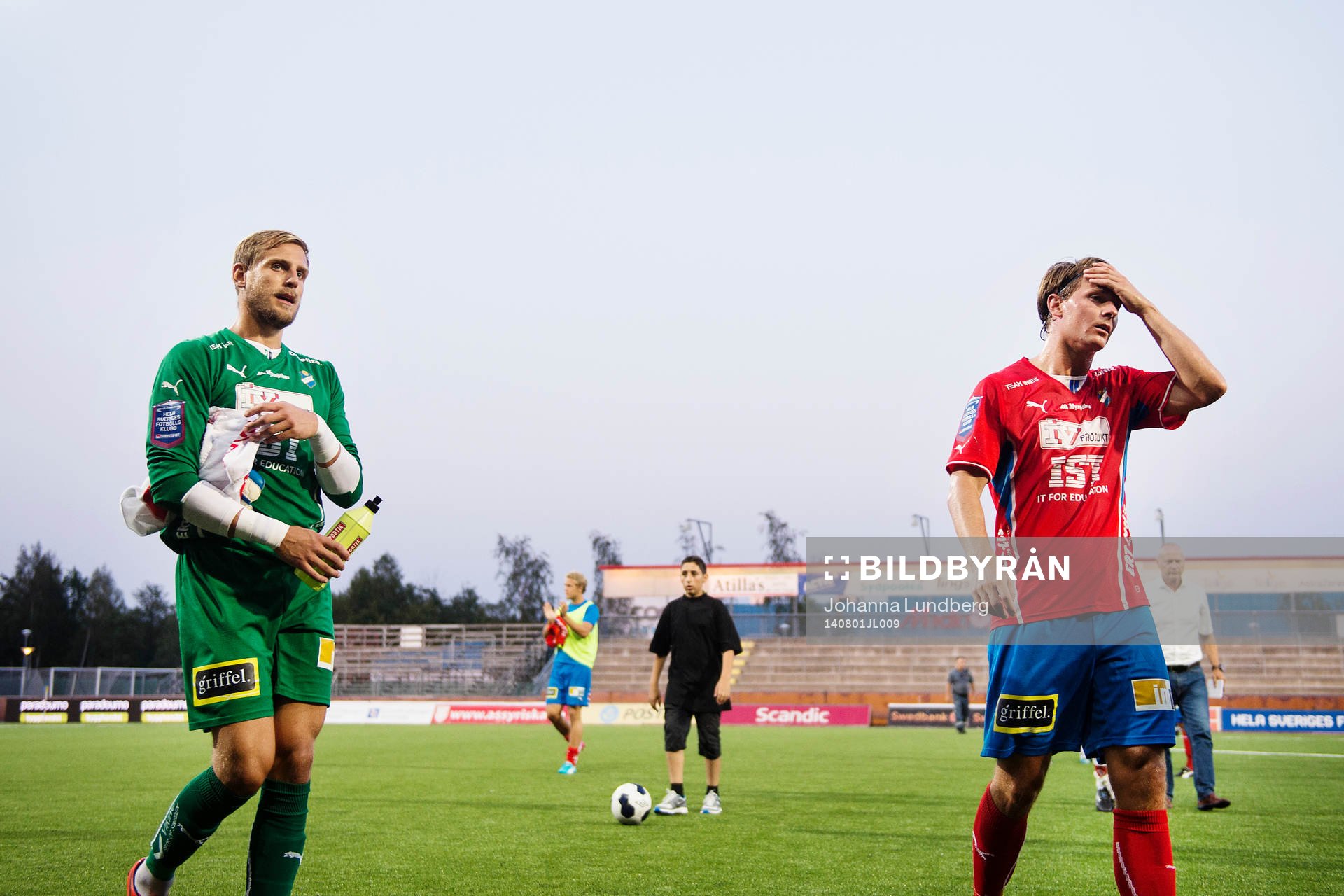 Östers målvakt Alexander Nadj och Freddy Söderberg