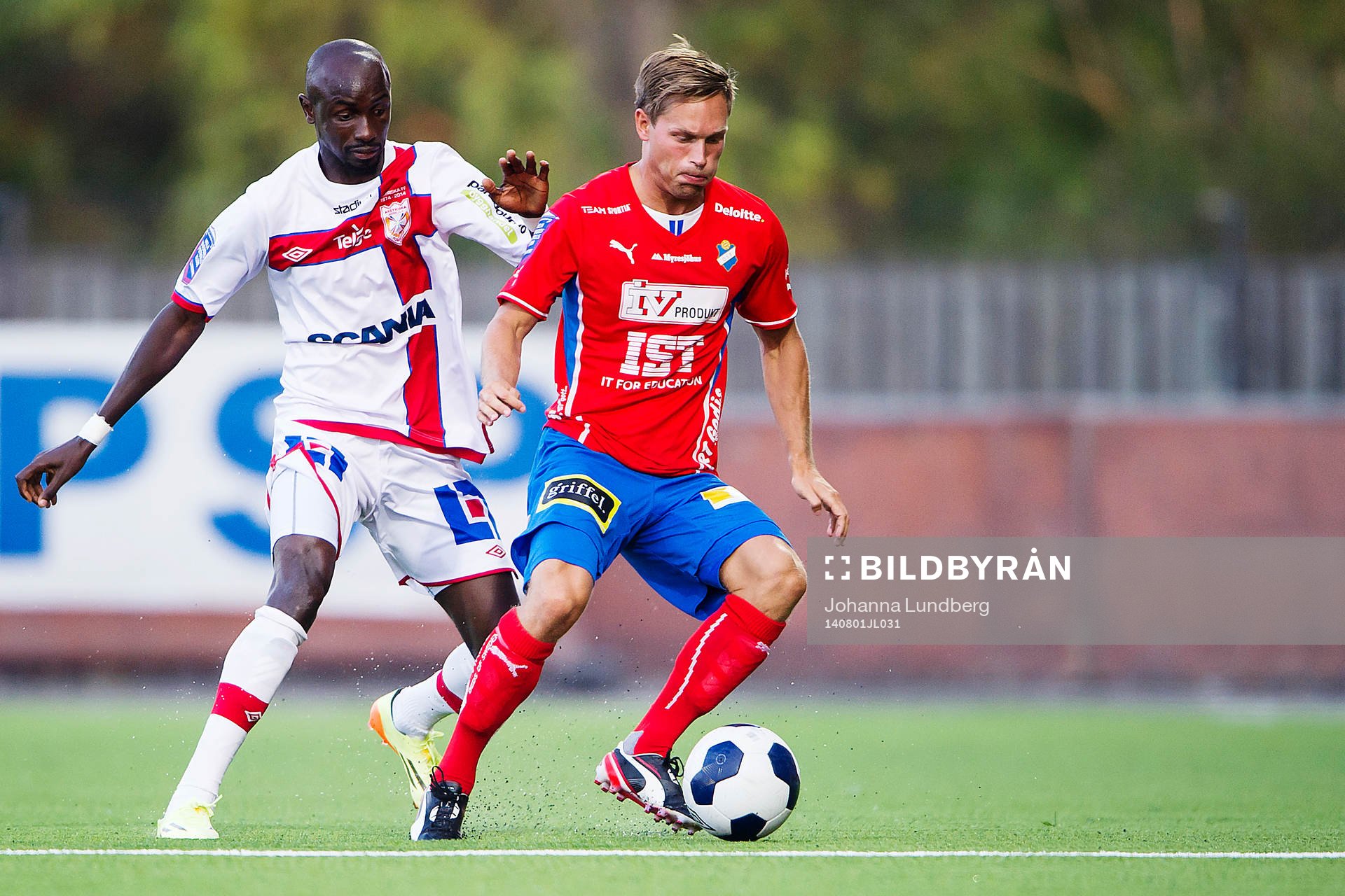 Assyriskas Aziz Corr Nyang mot Östers Andreas Wihlborg