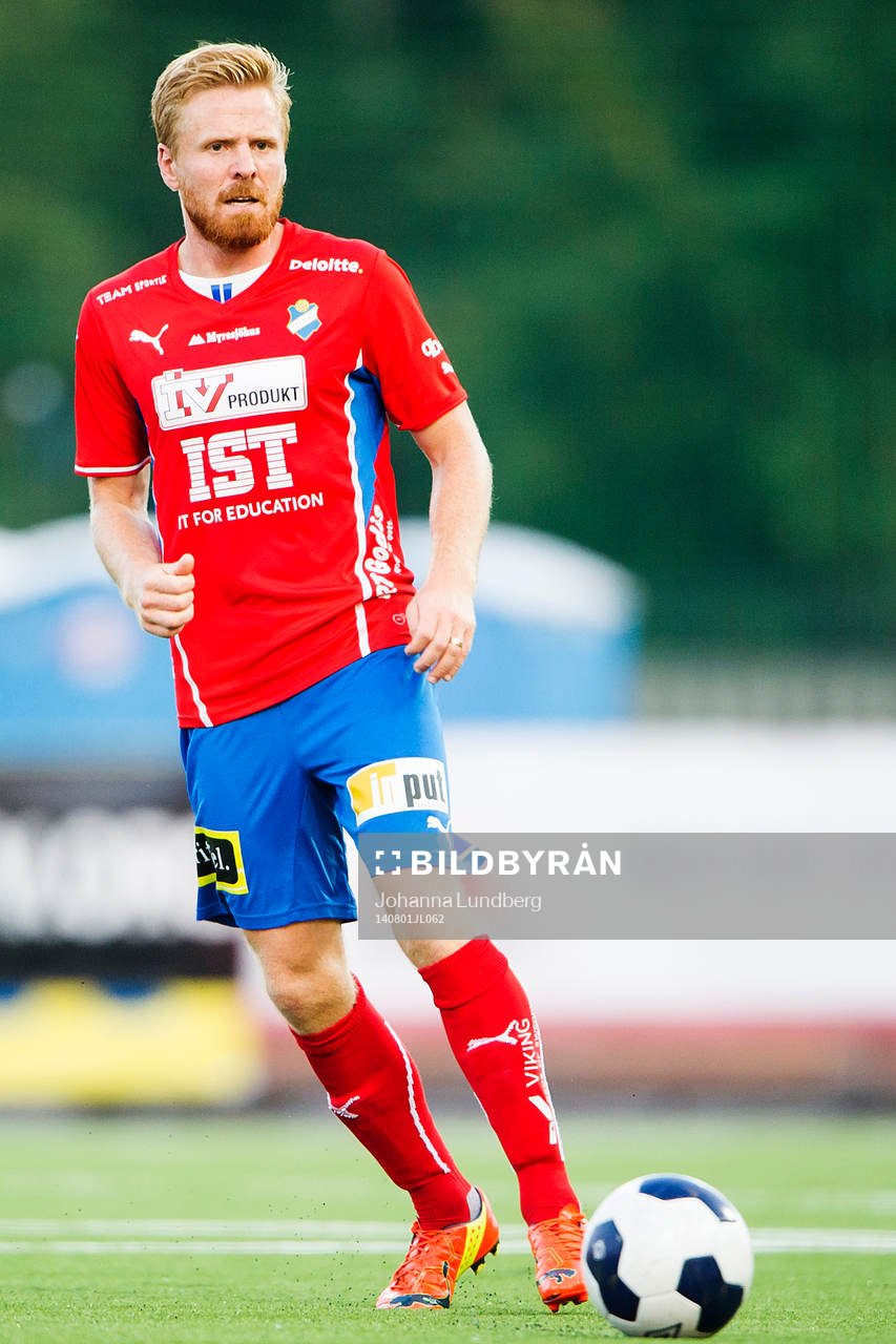 Östers Josef Elvby