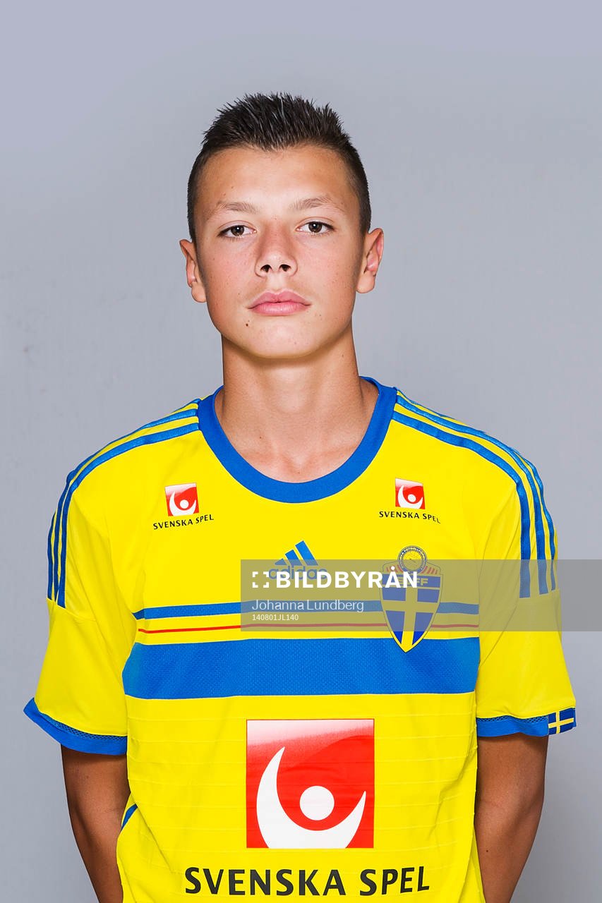 Anel Ahmedhodzic, som spelar i P15/99-landslaget