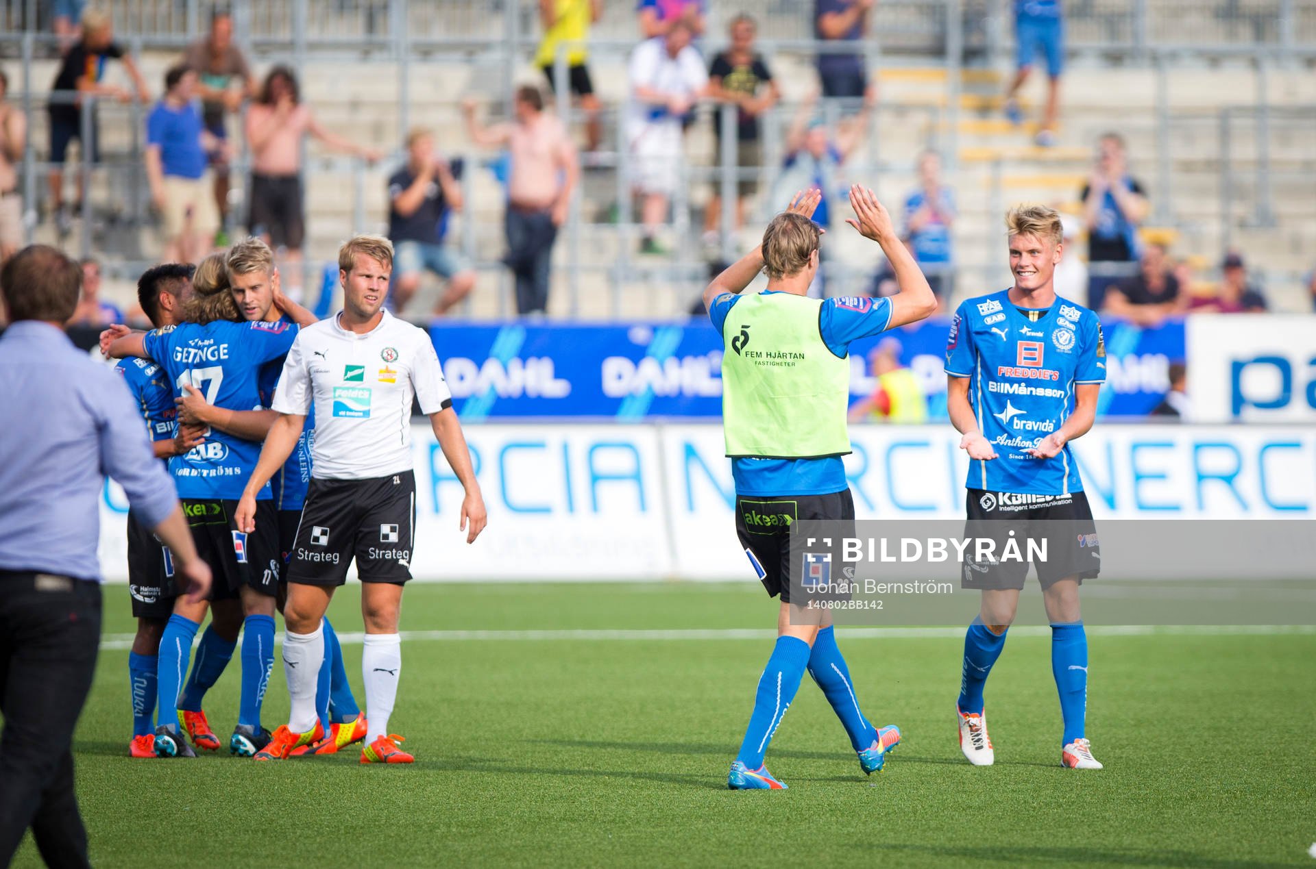 Halmstads Eric Smith gör 1-2 i slutet av matchen och