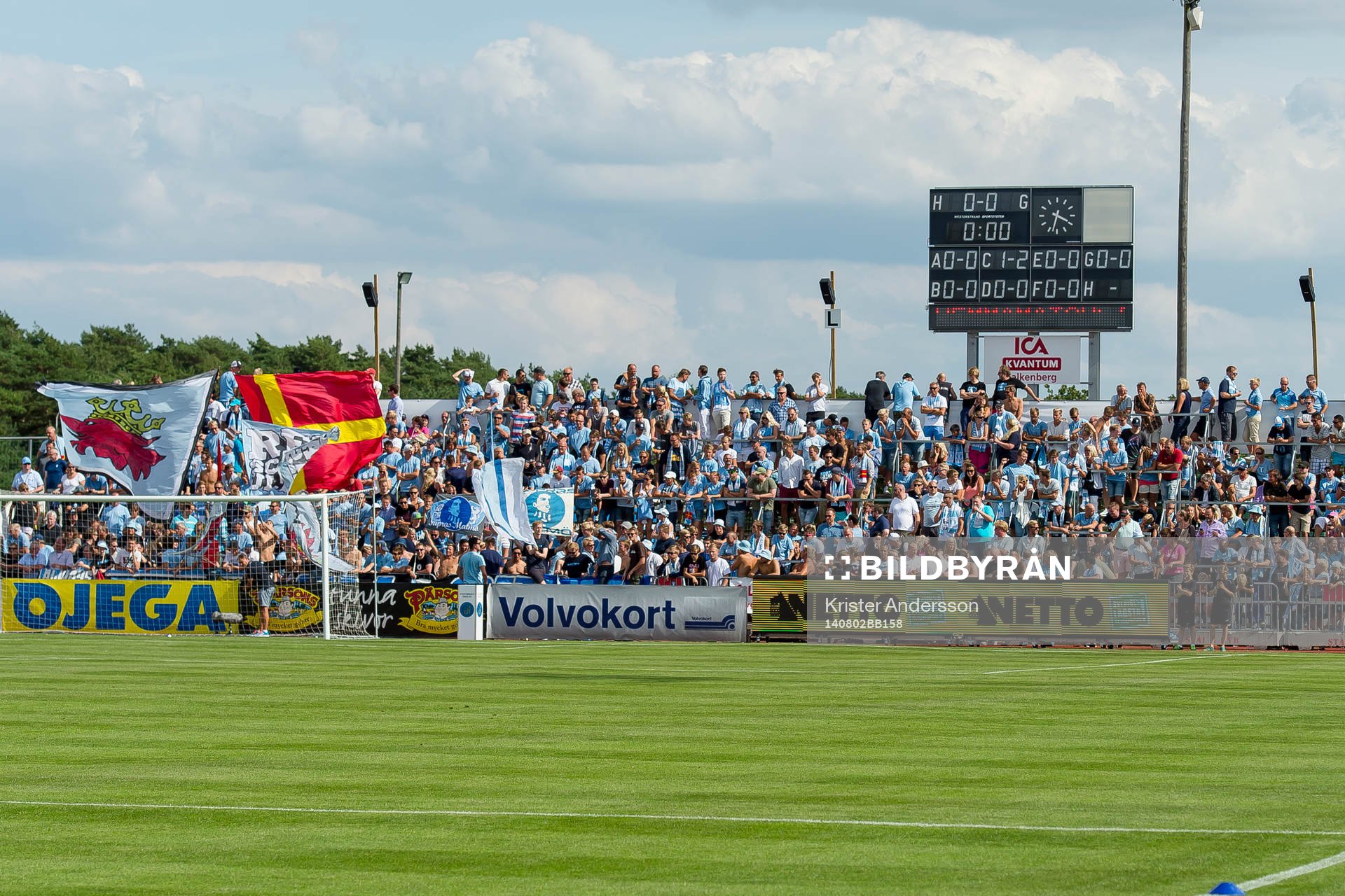 Malmö supportrar före fotbollsmatchen i Allsvenskan