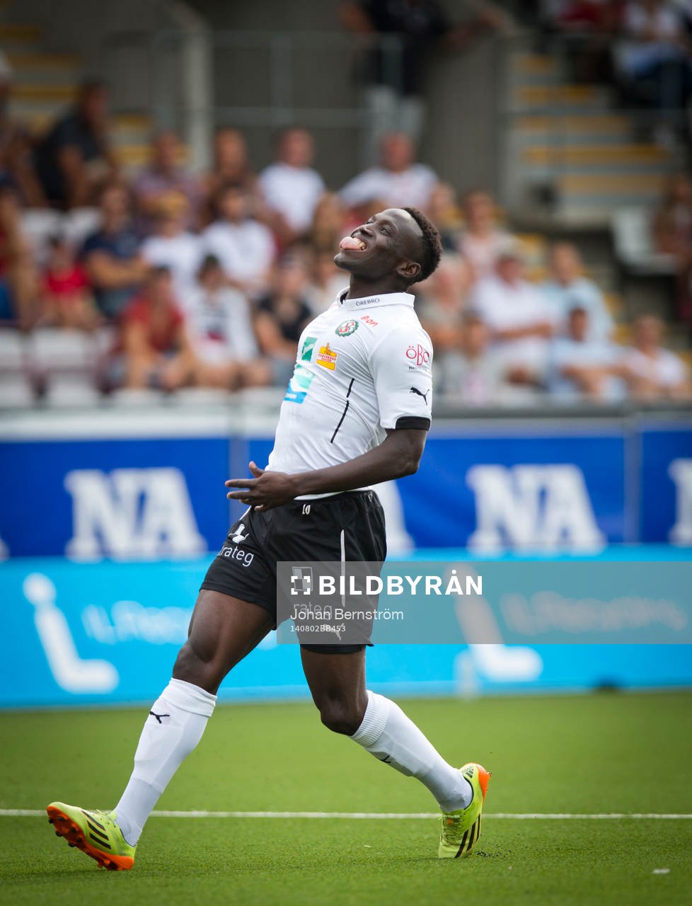 Örebros Alhassan Kamara deppar