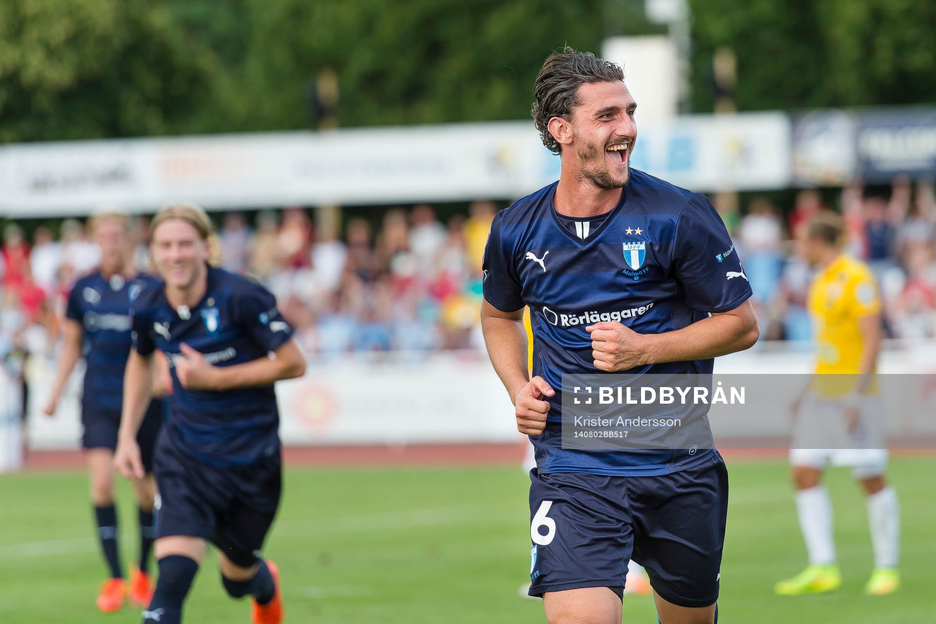 Malmö FFs Agon Mehmeti jublar
