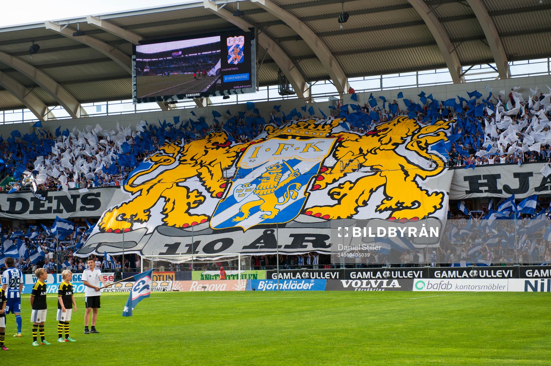 IFK Göteborgs tifo innan fotbollsmatchen i Allsvenskan mellan IFK Göteborg och AIK den 4 augusti 2014 i Göteborg.