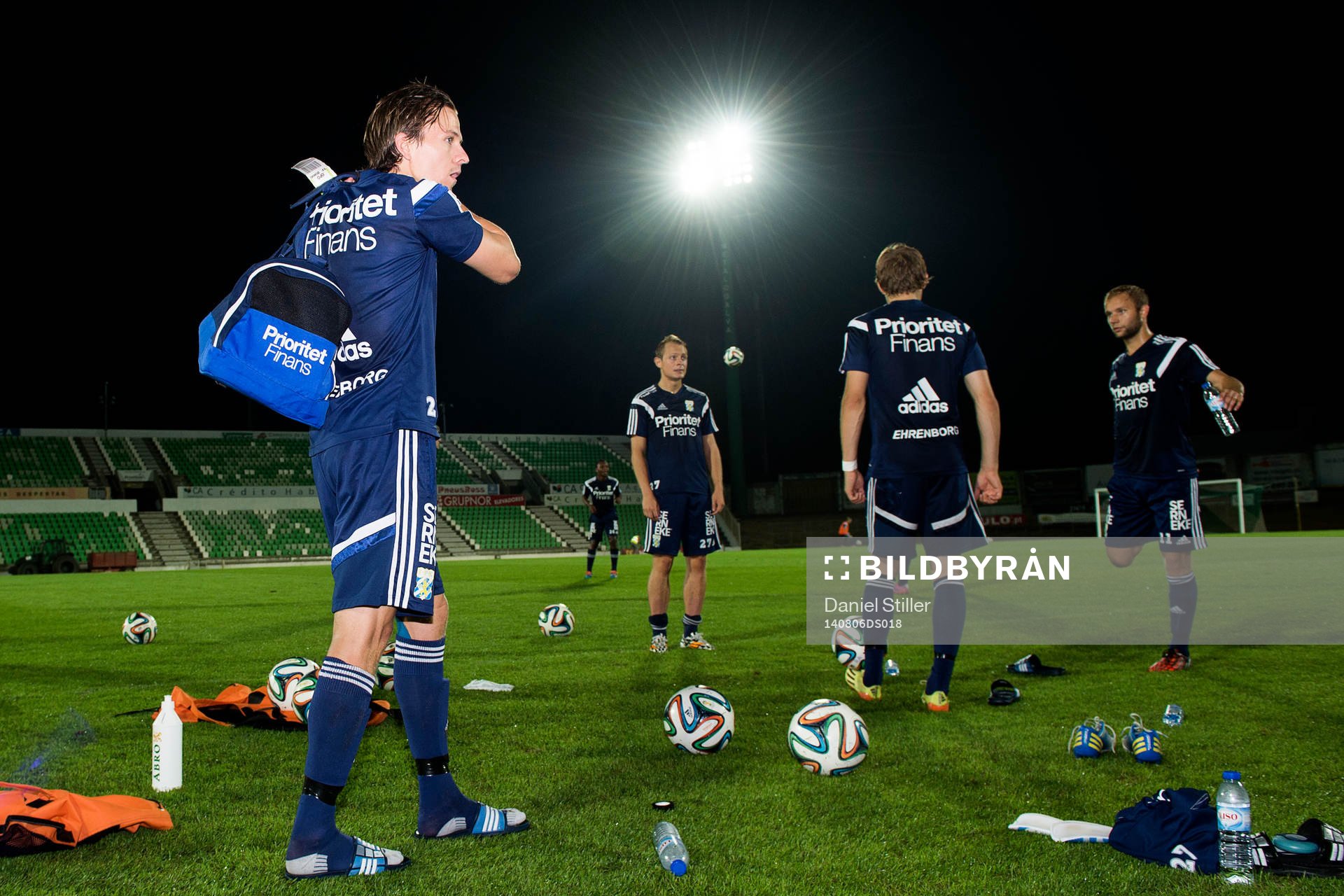 IFK Göteborgs Lasse Vibe lämnar träningen på
